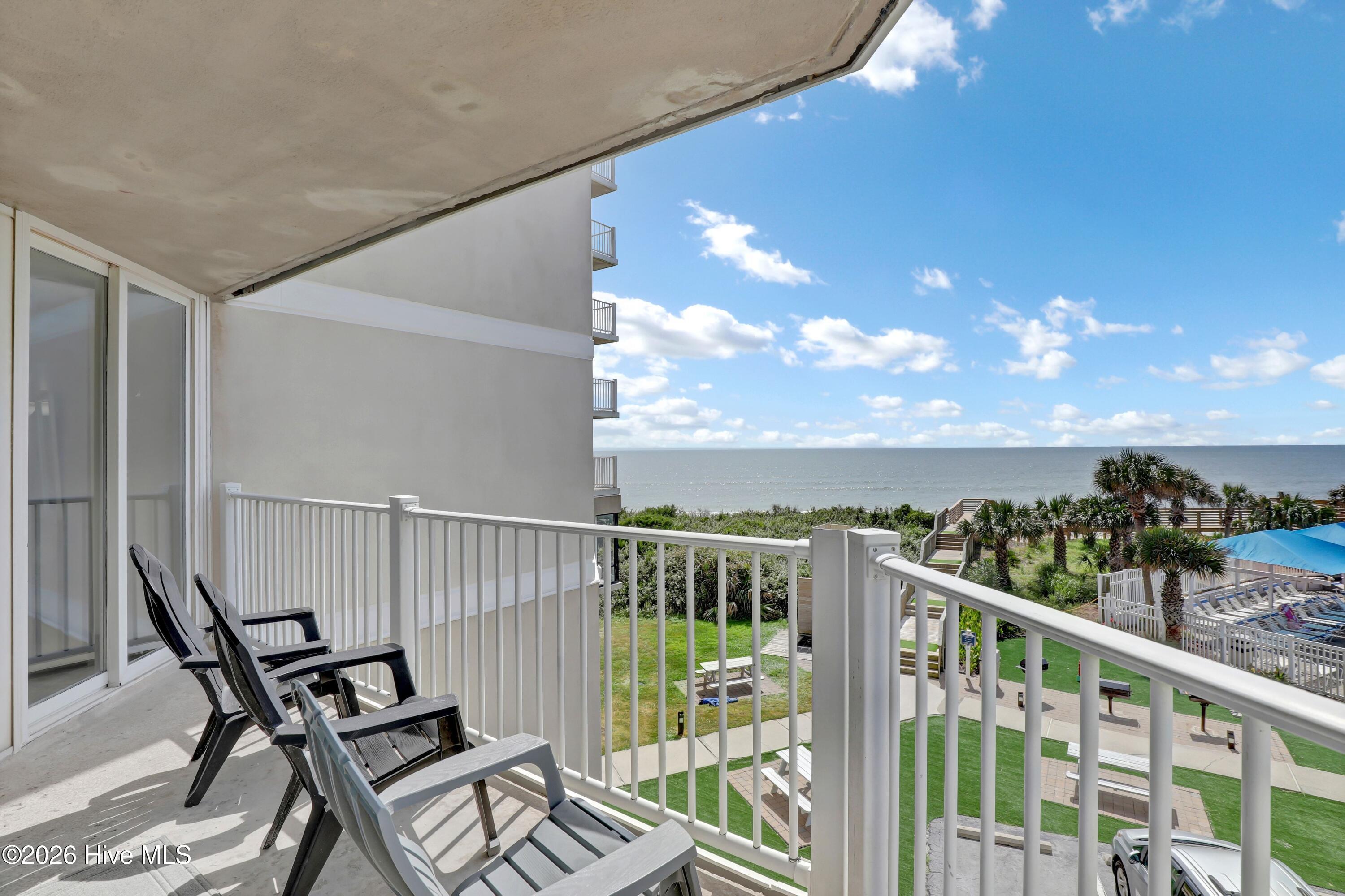 2000 New River Inlet Road 3105 Property Photo 4