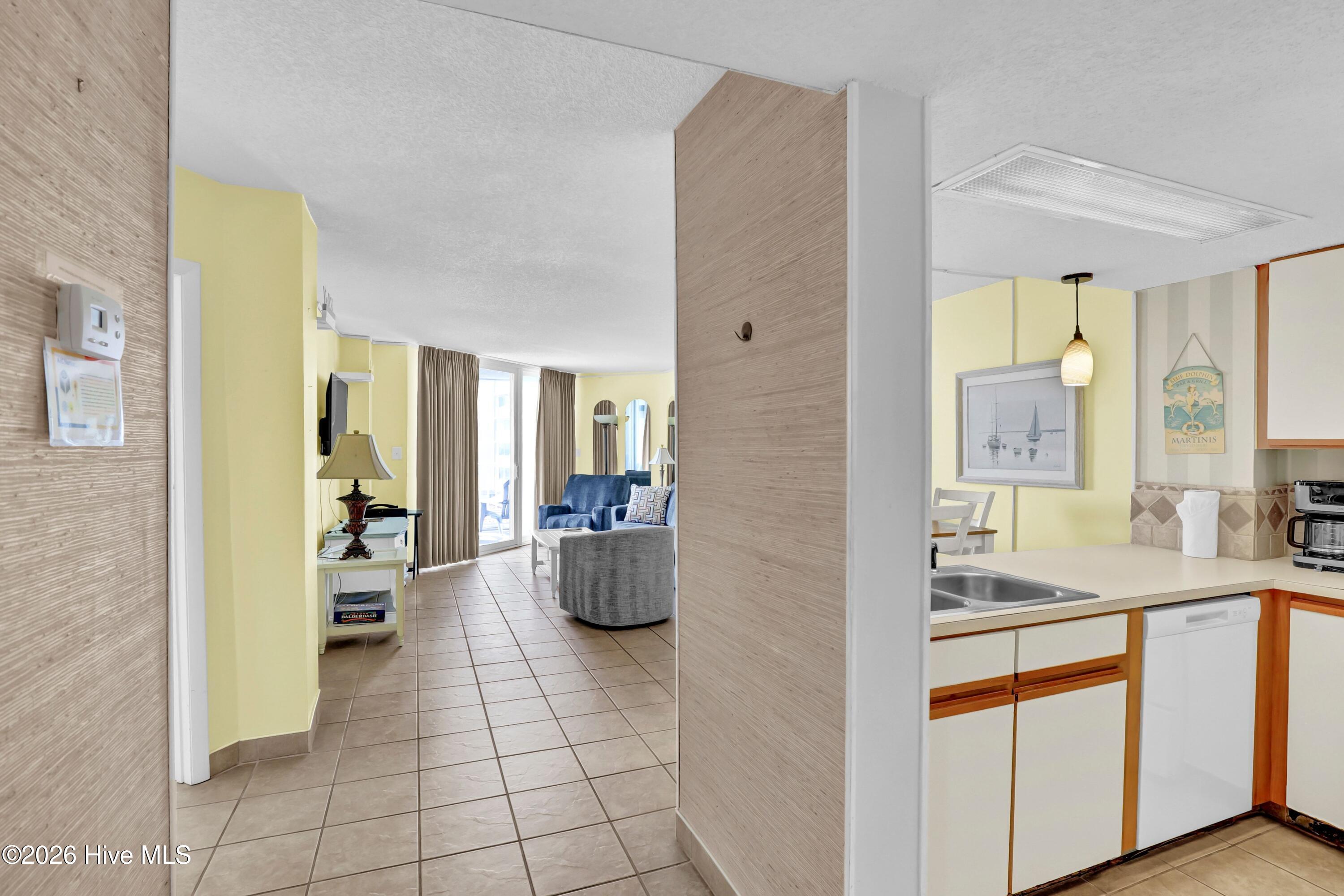 2000 New River Inlet Road 3105 Property Photo 12