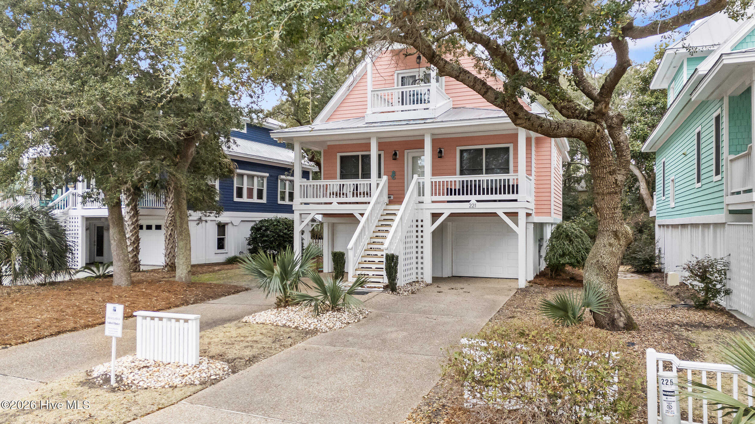 221 Seawatch Way Property Photo 2