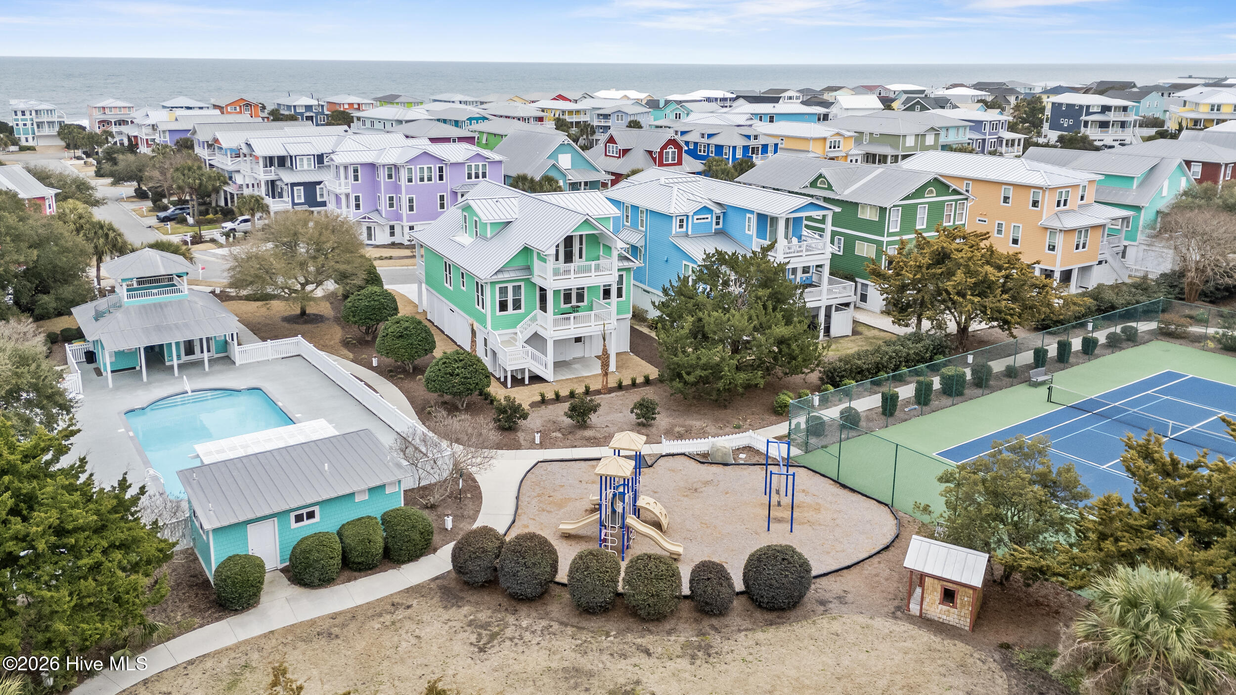 221 Seawatch Way Property Photo 3