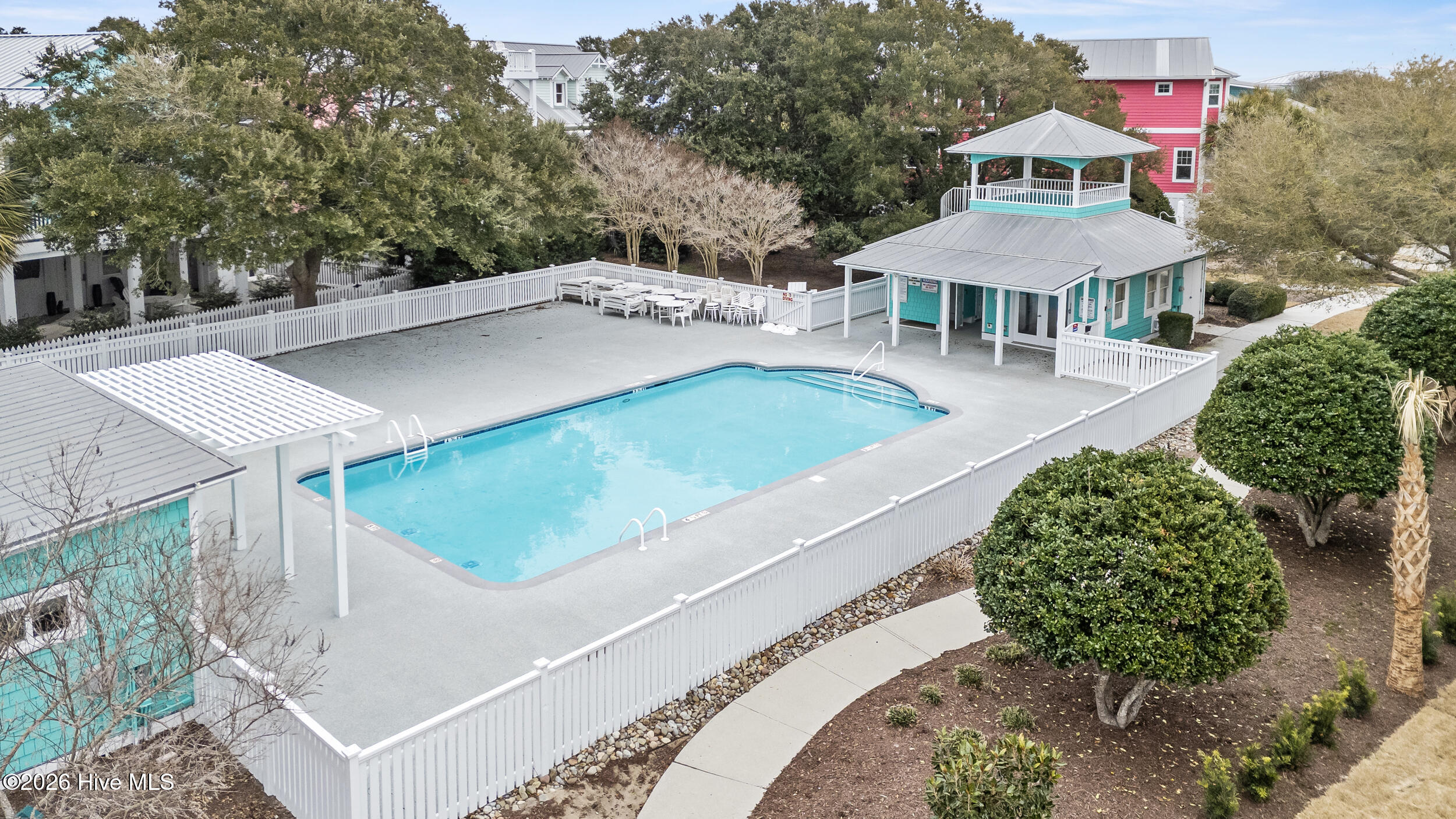 221 Seawatch Way Property Photo 4