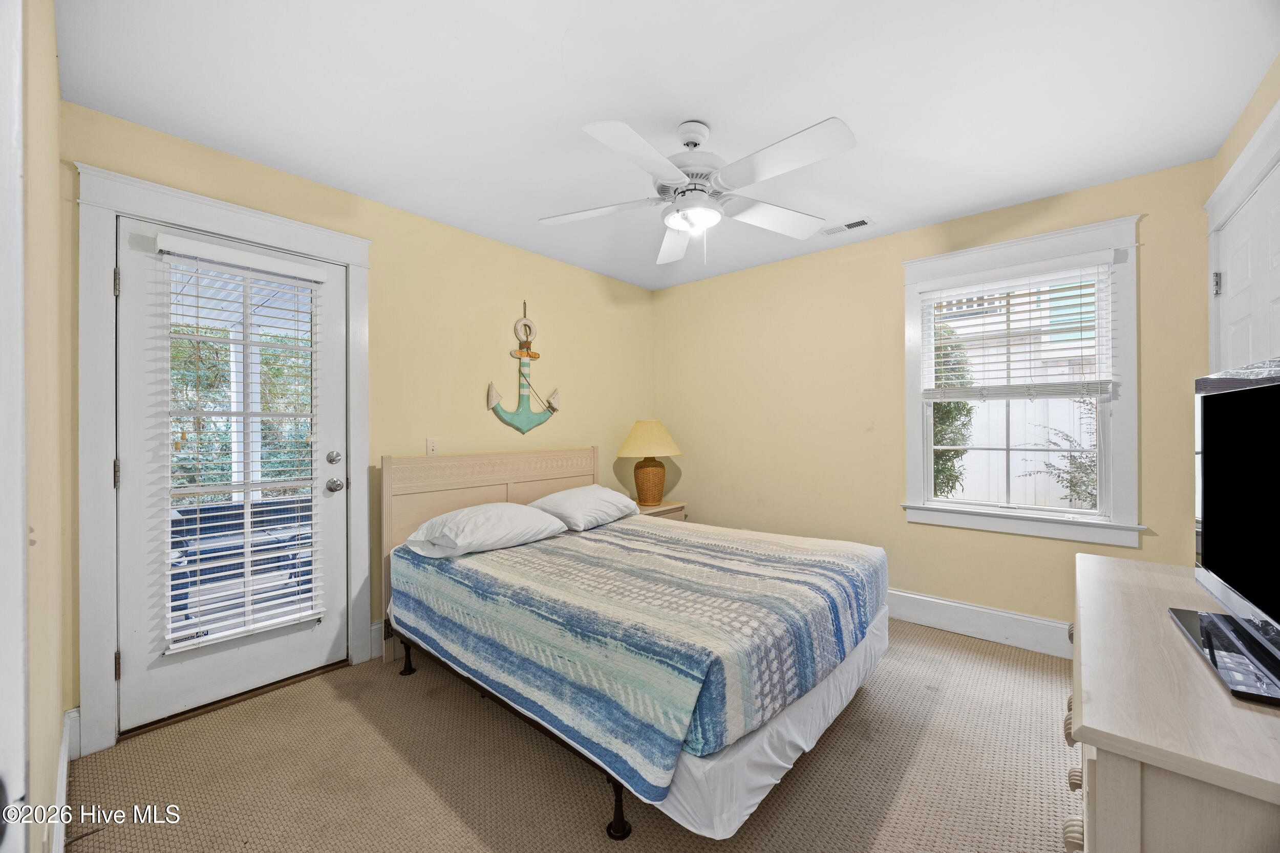 221 Seawatch Way Property Photo 33