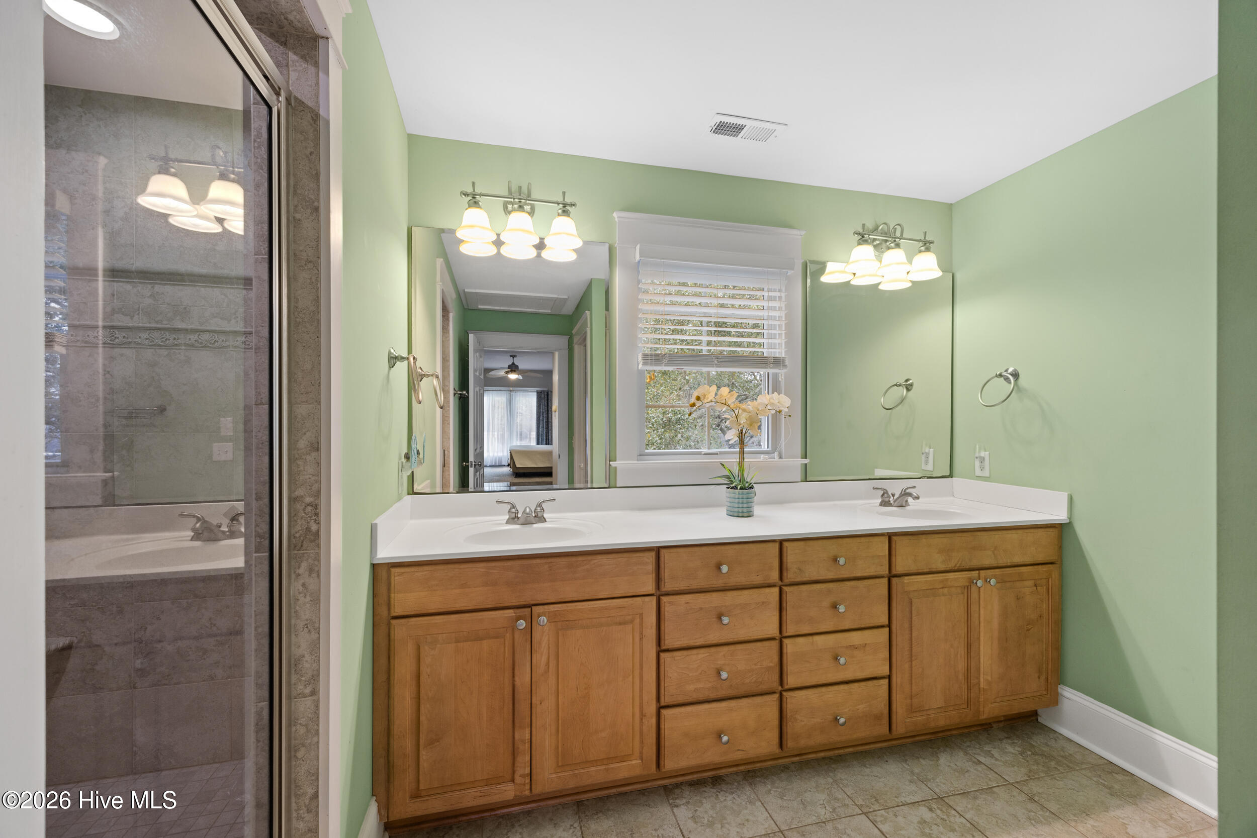 221 Seawatch Way Property Photo 43