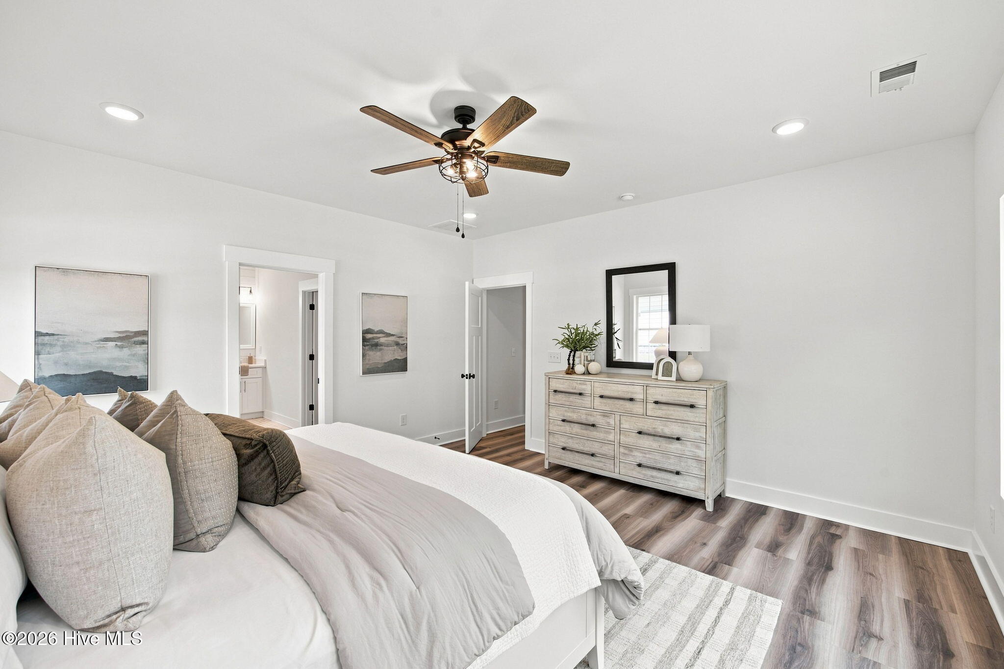9406 Old Salem Way Nw Property Photo 12