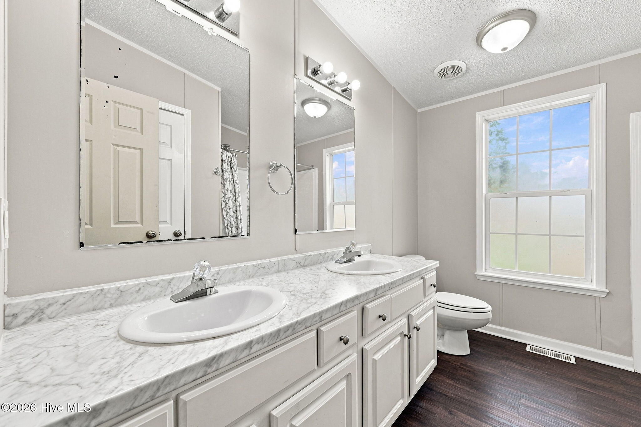 112 Rainmaker Drive Property Photo 23