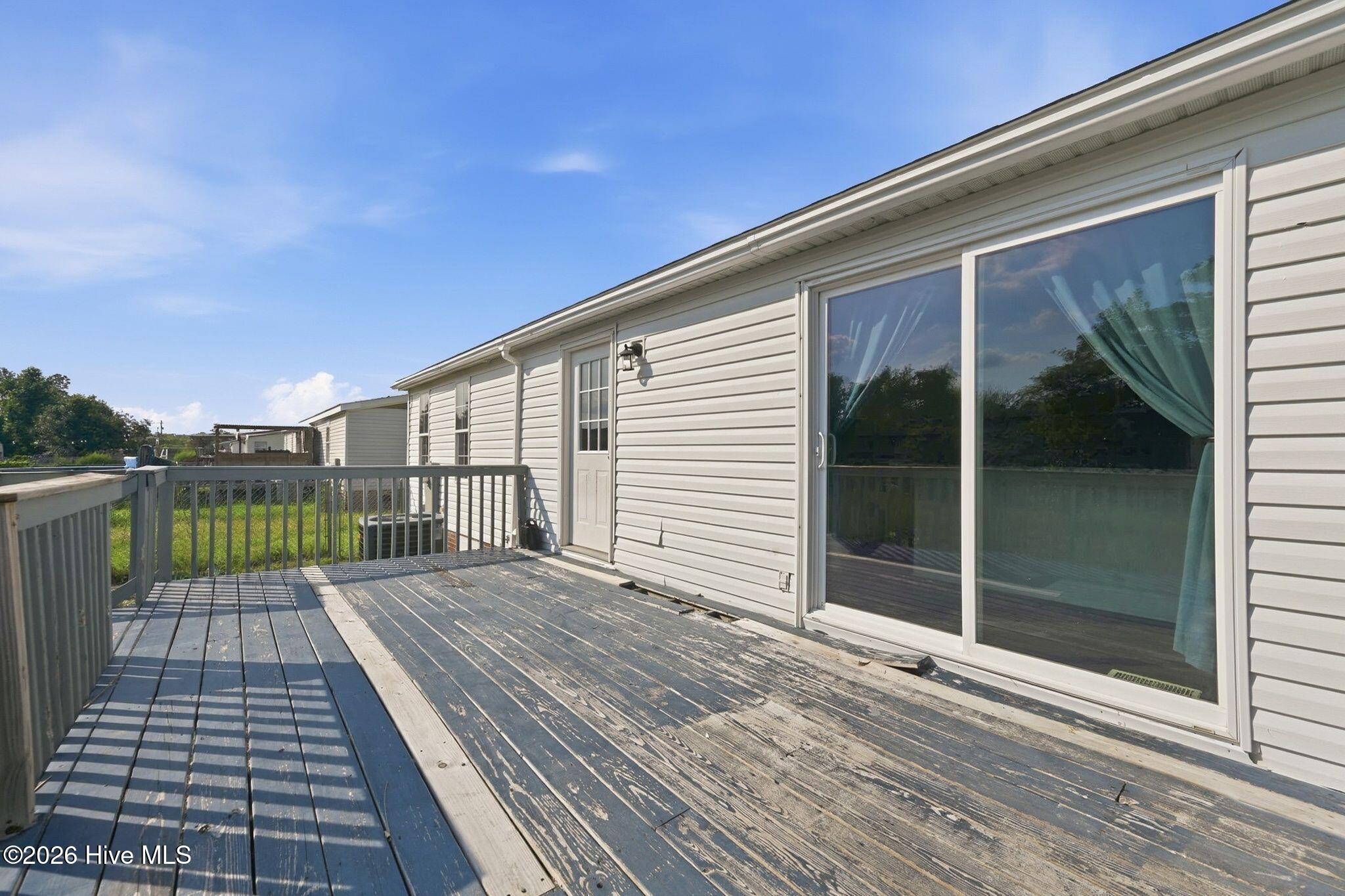 112 Rainmaker Drive Property Photo 36