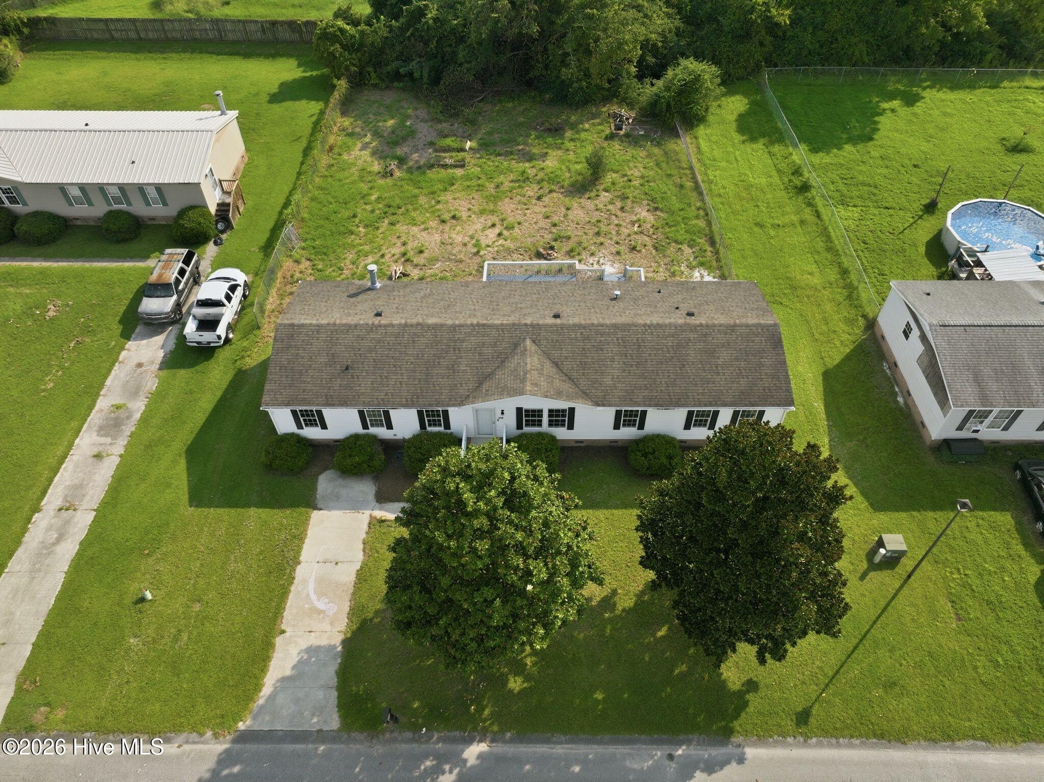 112 Rainmaker Drive Property Photo 43