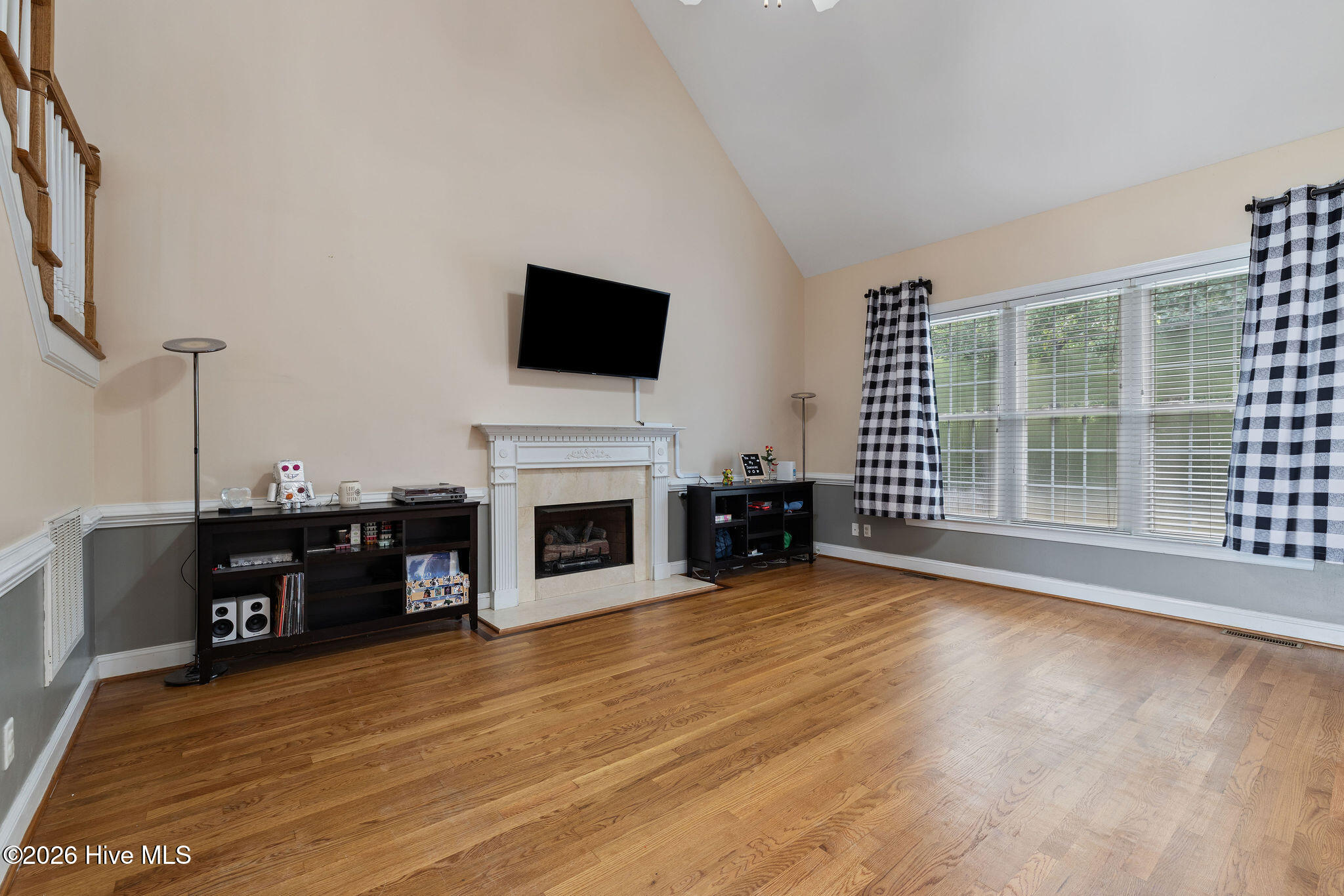 402 Albert Drive Property Photo 24
