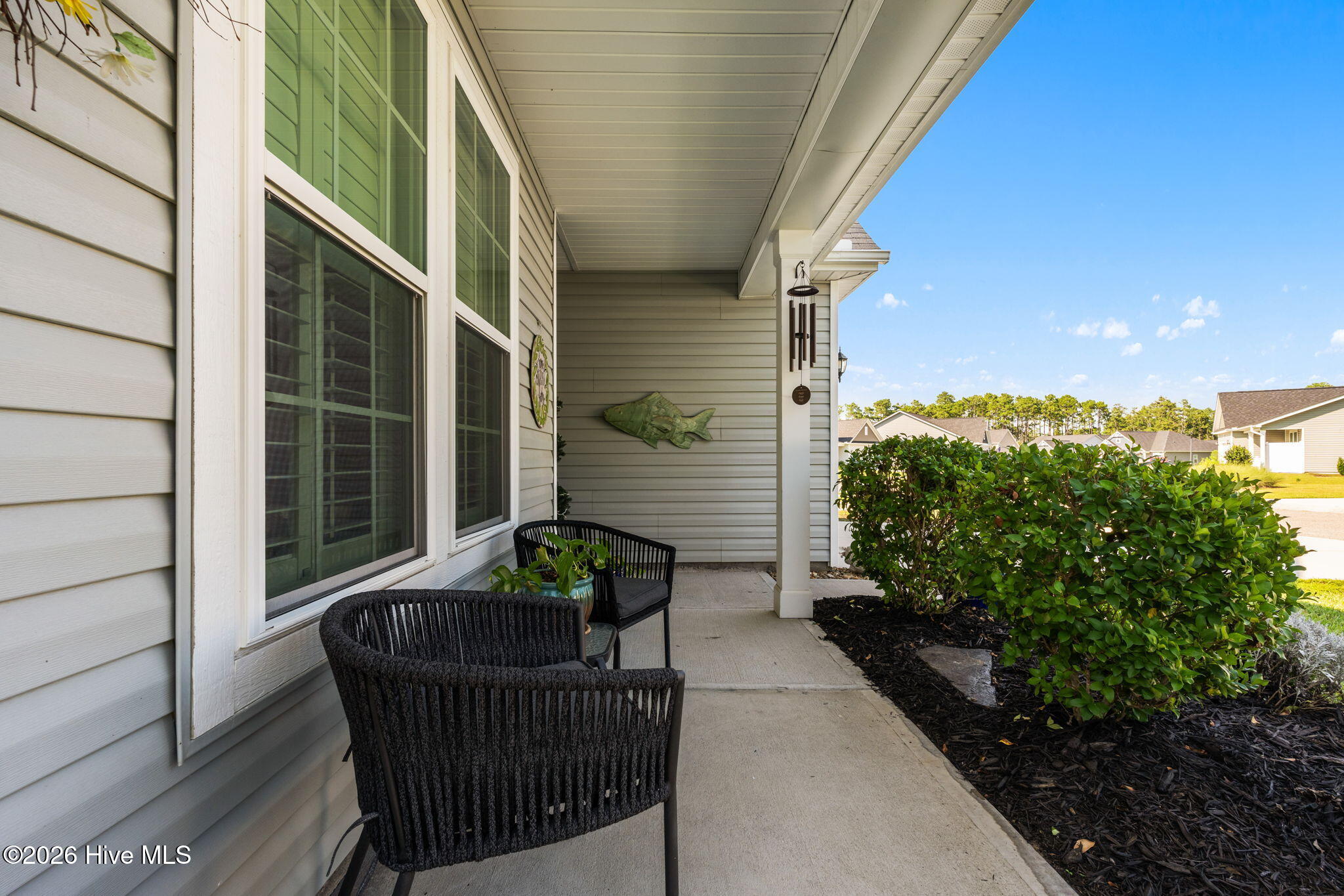 1611 E New Carraway Place Se Property Photo 2