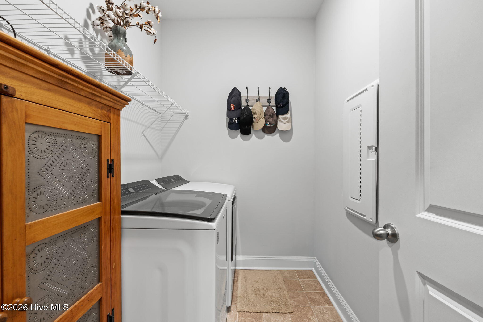 1611 E New Carraway Place Se Property Photo 38