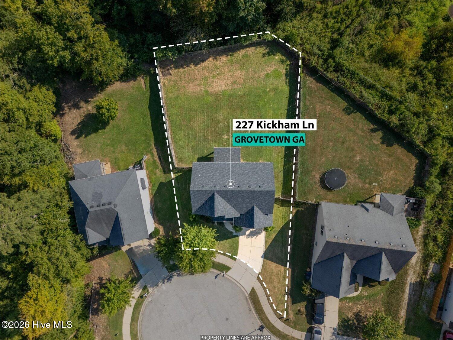 227 Kickham Lane Property Photo 5