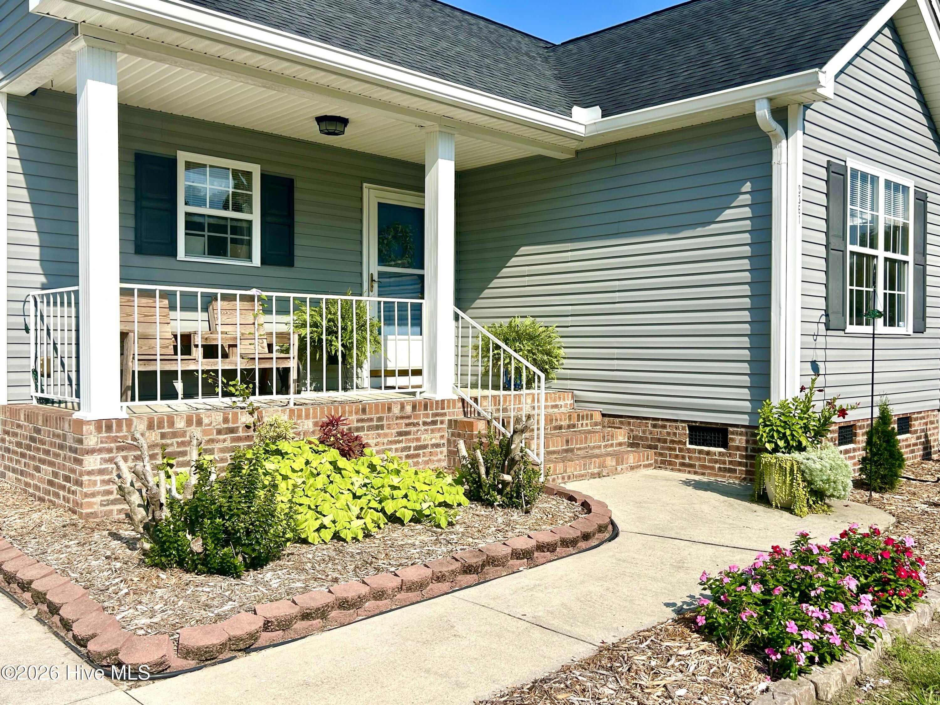 9361 Mcleod Road Property Photo 4
