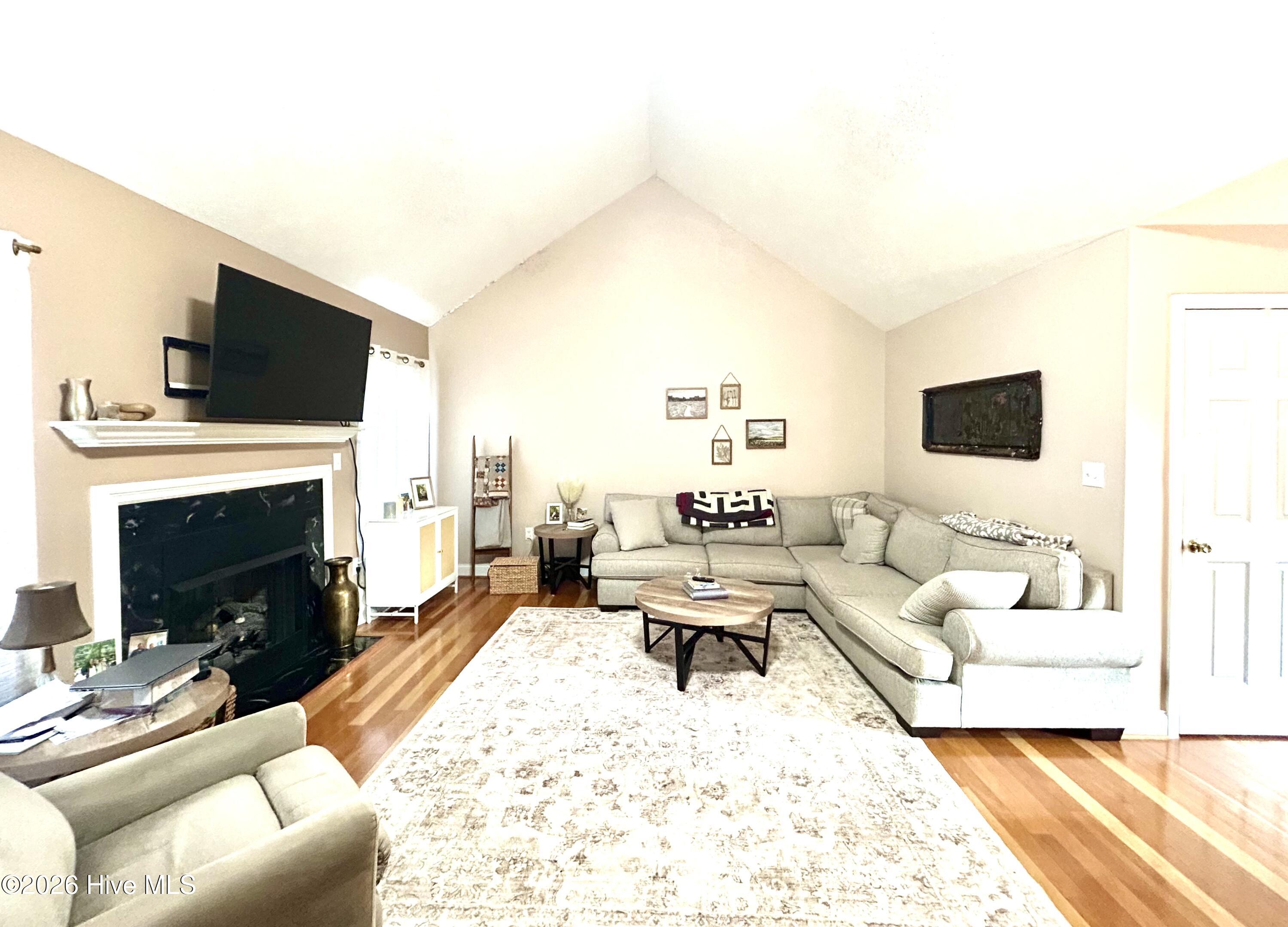 9361 Mcleod Road Property Photo 8