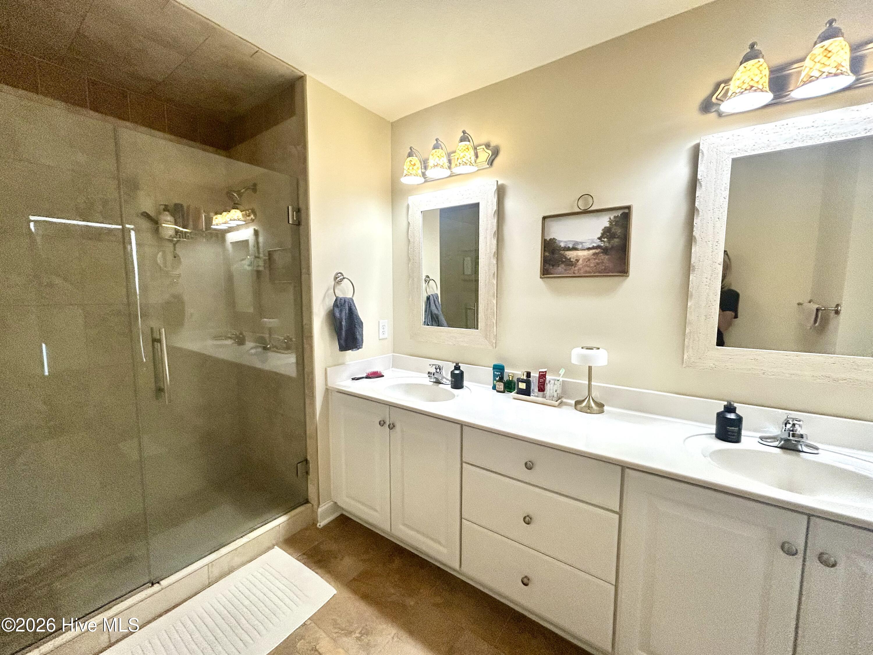 9361 Mcleod Road Property Photo 20