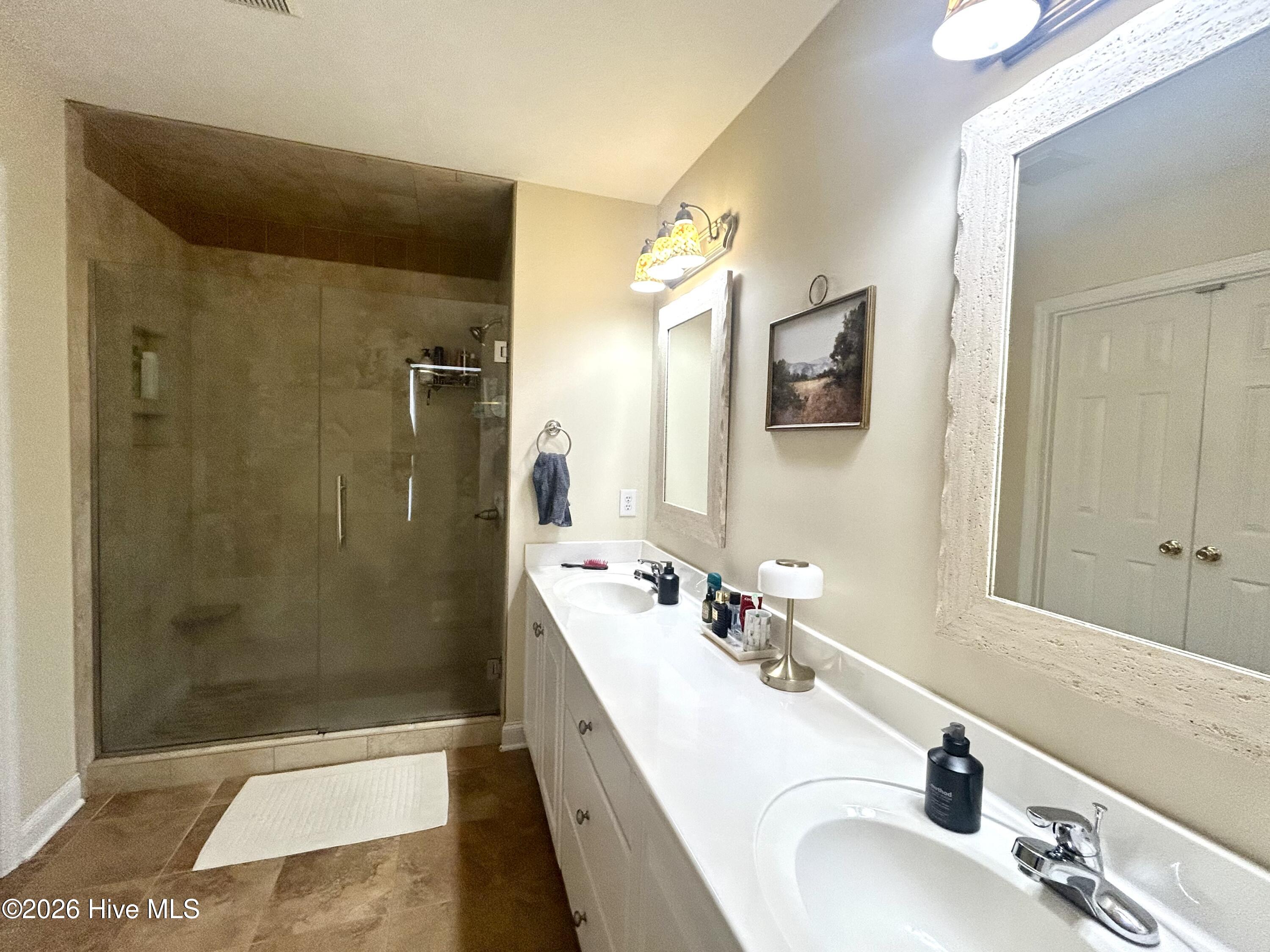 9361 Mcleod Road Property Photo 21