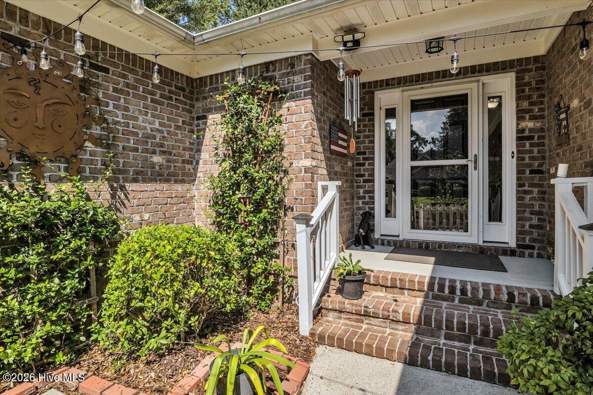 4135 Cape Landing Road Property Photo 4
