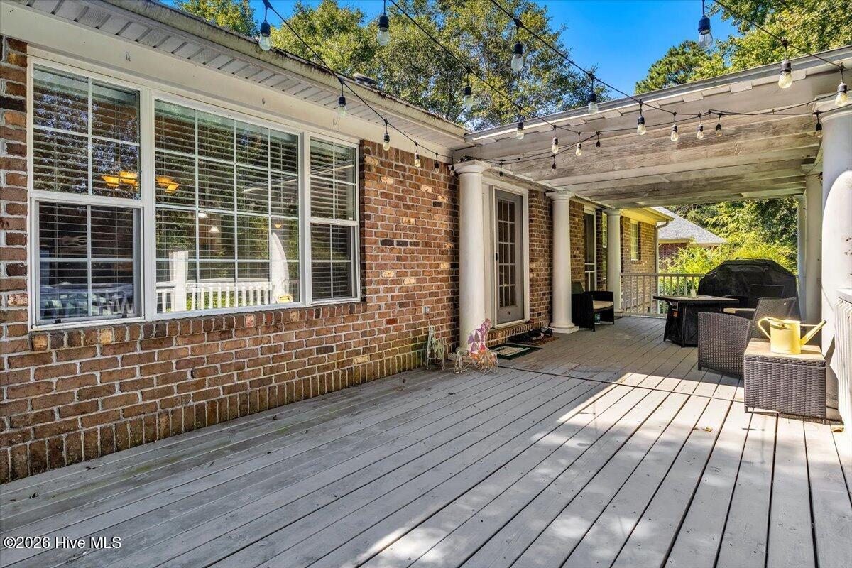 4135 Cape Landing Road Property Photo 43