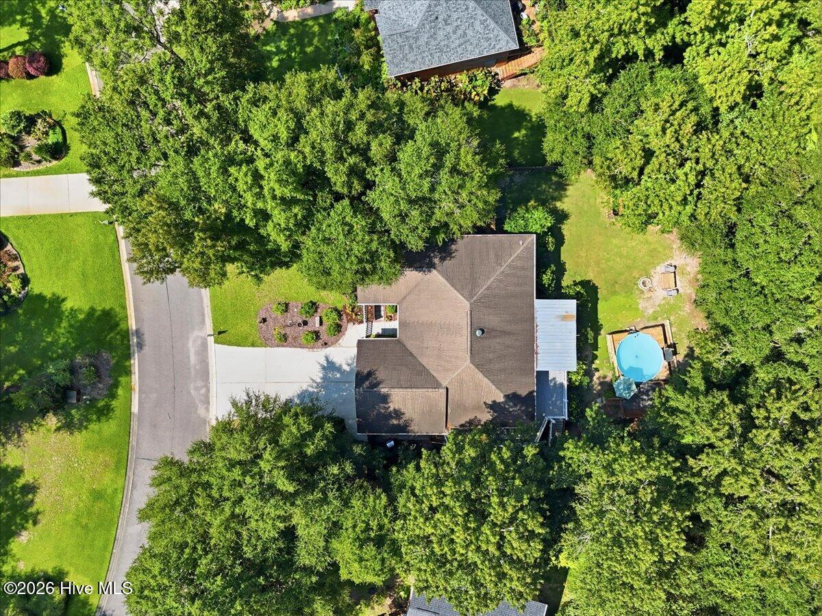 4135 Cape Landing Road Property Photo 49