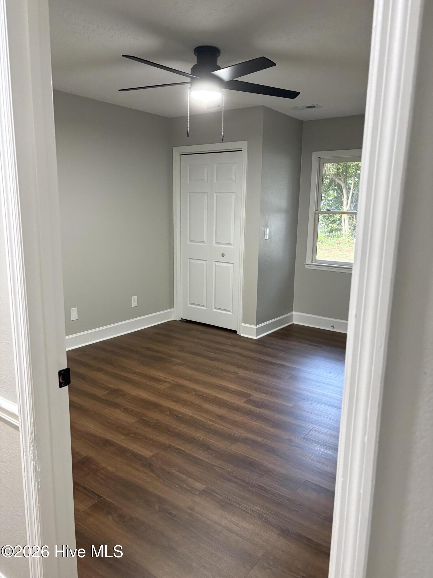 605 Correll Street Property Photo 6