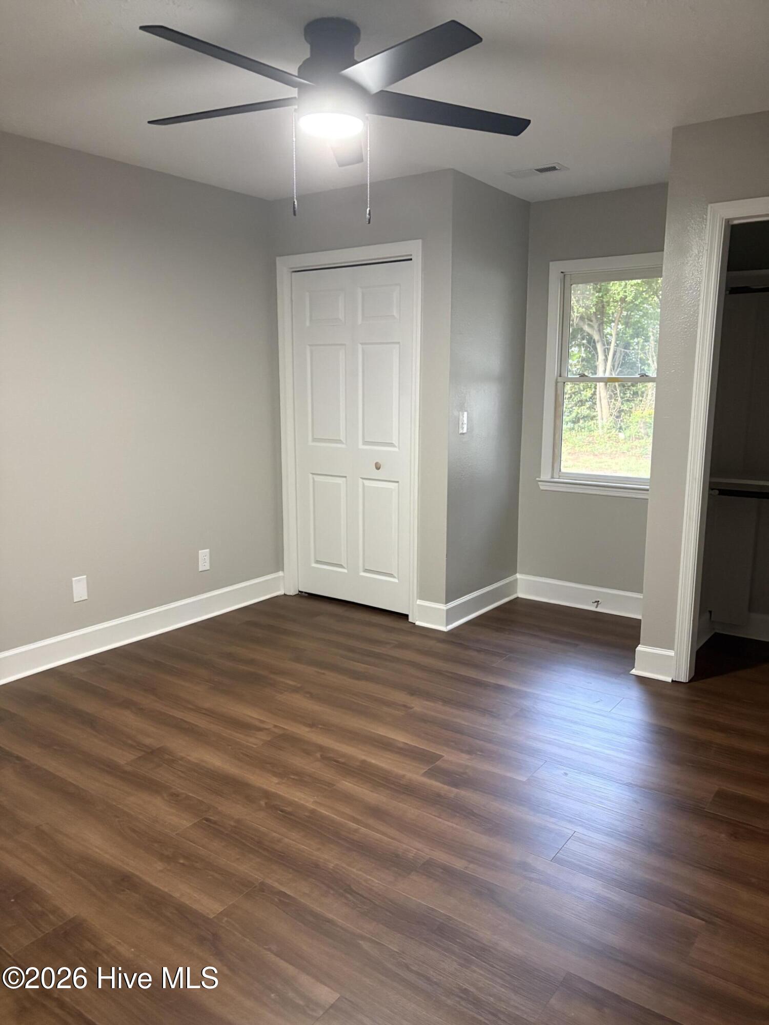 605 Correll Street Property Photo 14