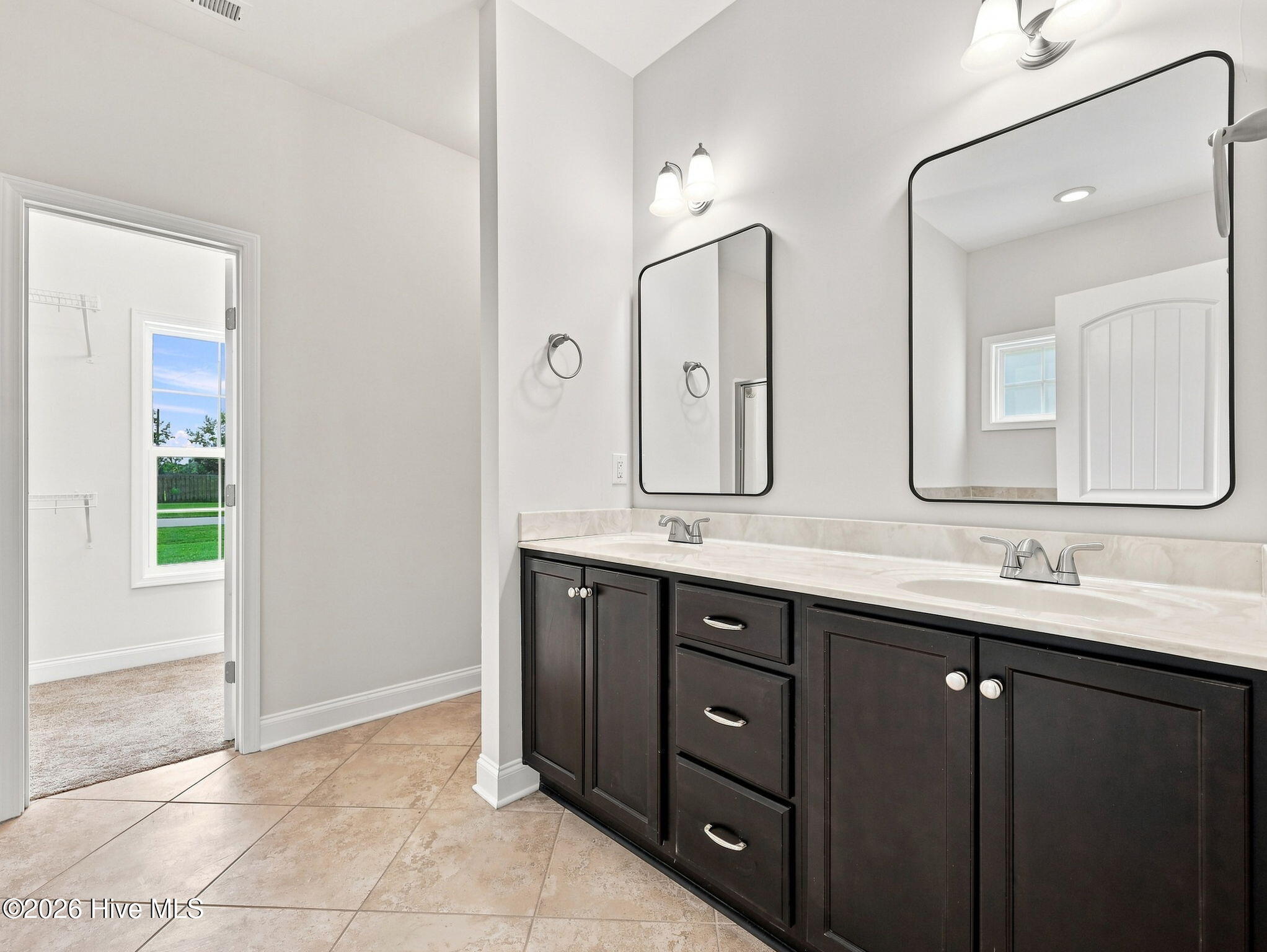 108 Bellchase Drive Property Photo 24