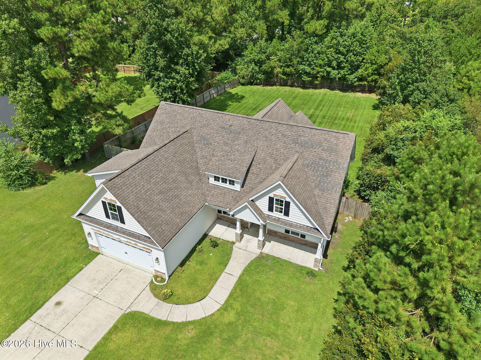 108 Bellchase Drive Property Photo 43