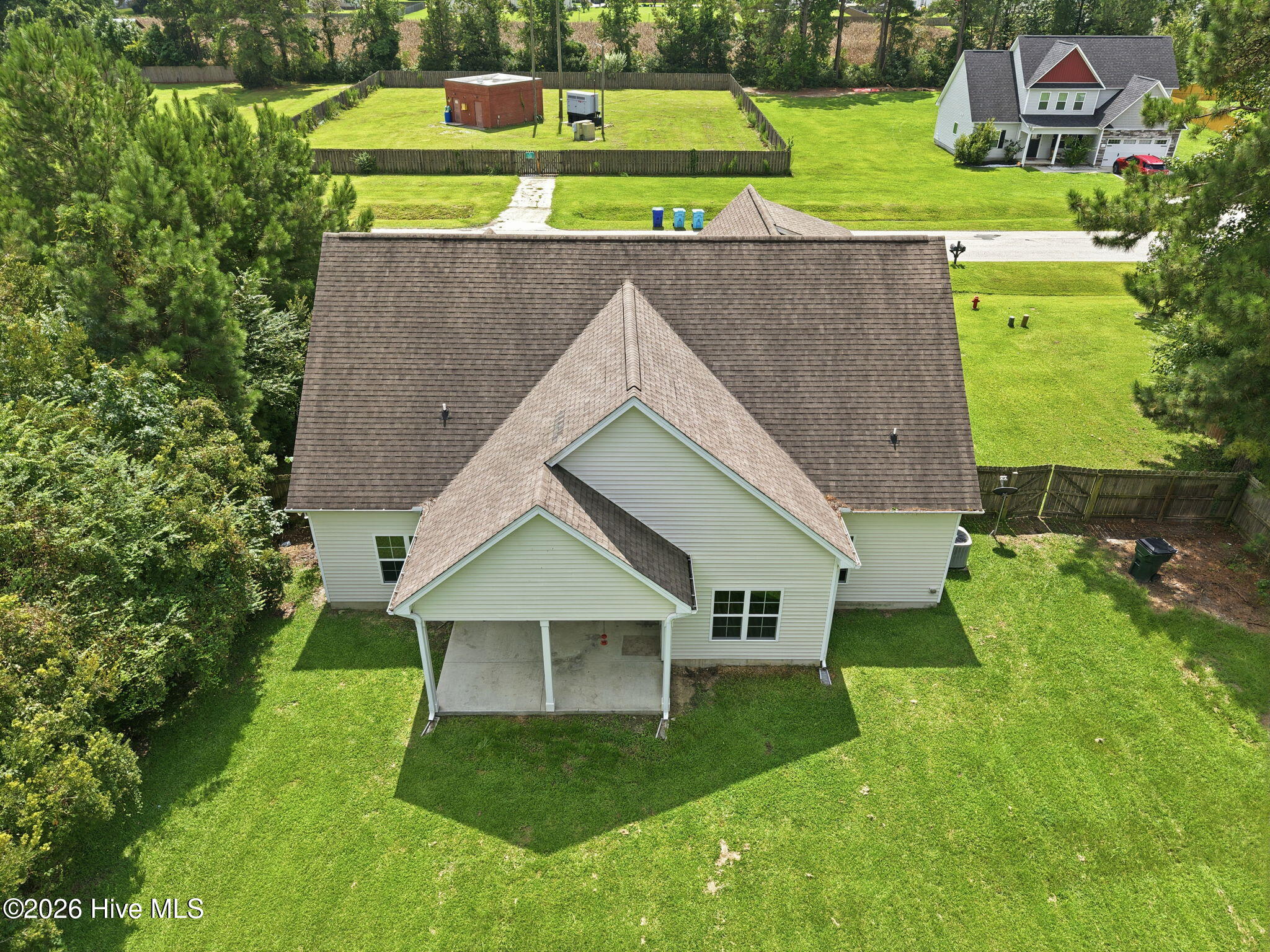108 Bellchase Drive Property Photo 46