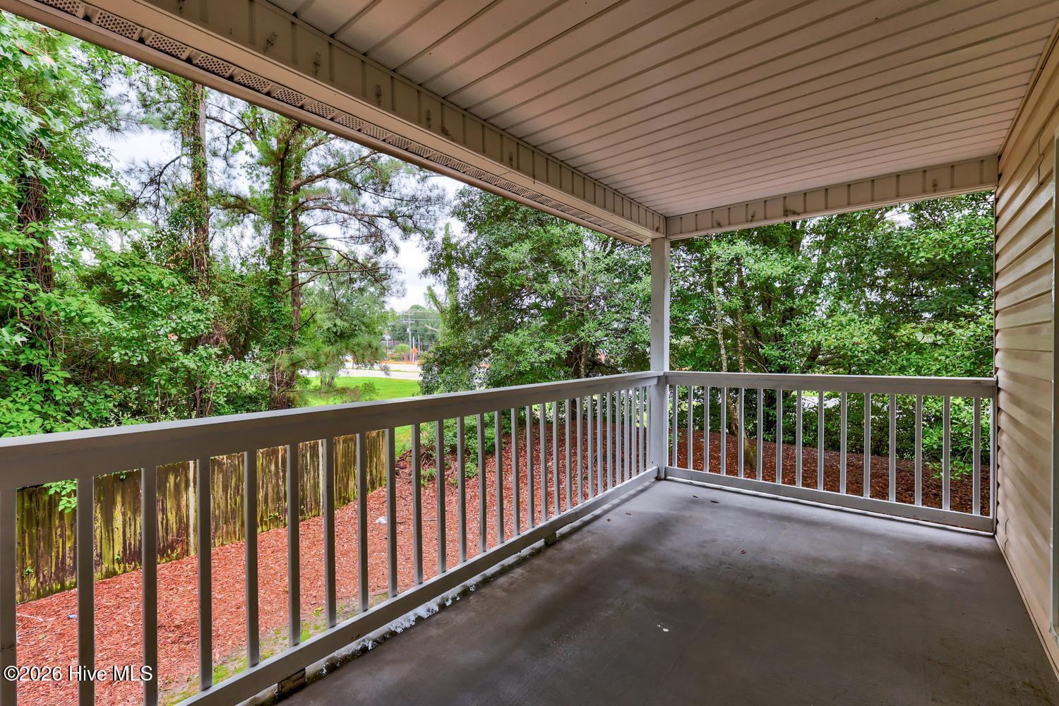 1418 Willoughby Park Court Unit 8 Property Photo 27