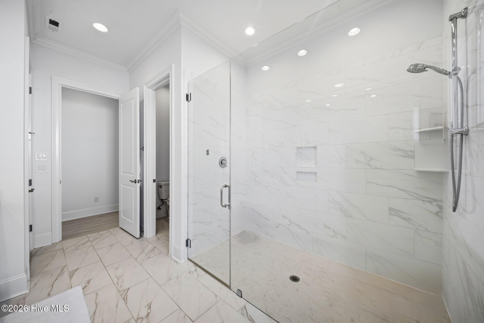 6240 Mirage Way Property Photo 21