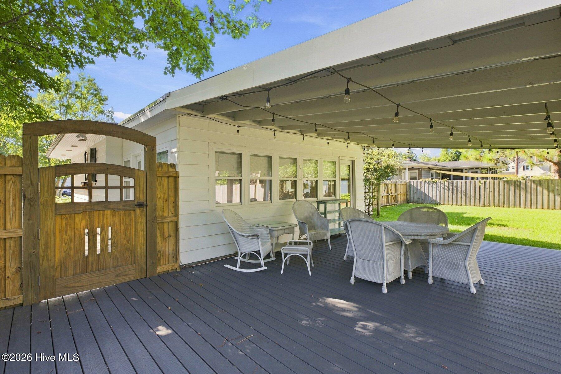 2105 Camellia Drive Property Photo 29
