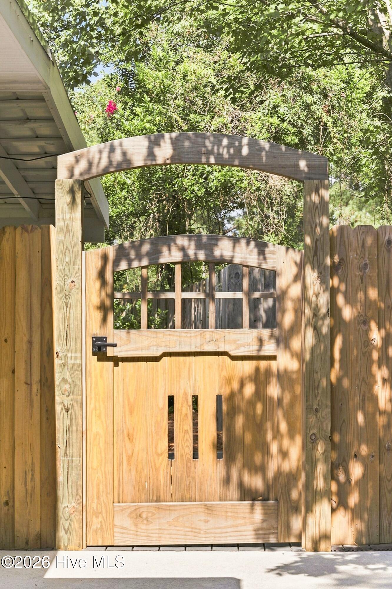 2105 Camellia Drive Property Photo 31