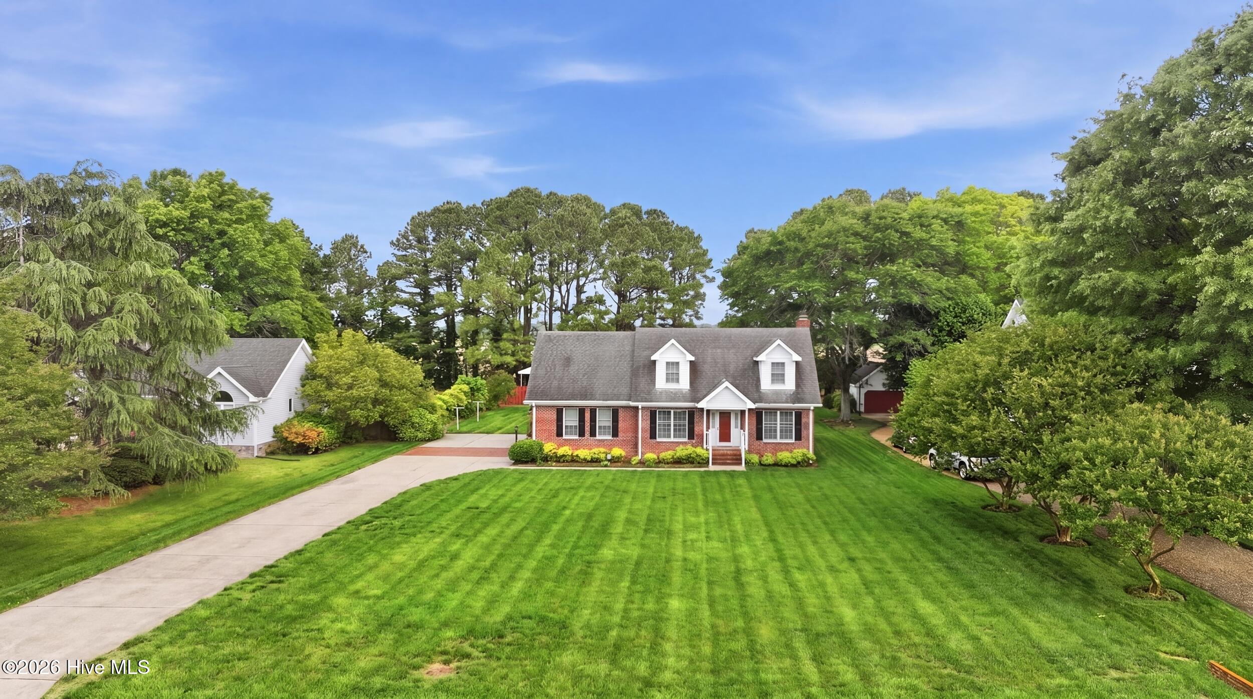 146 N Point Boulevard