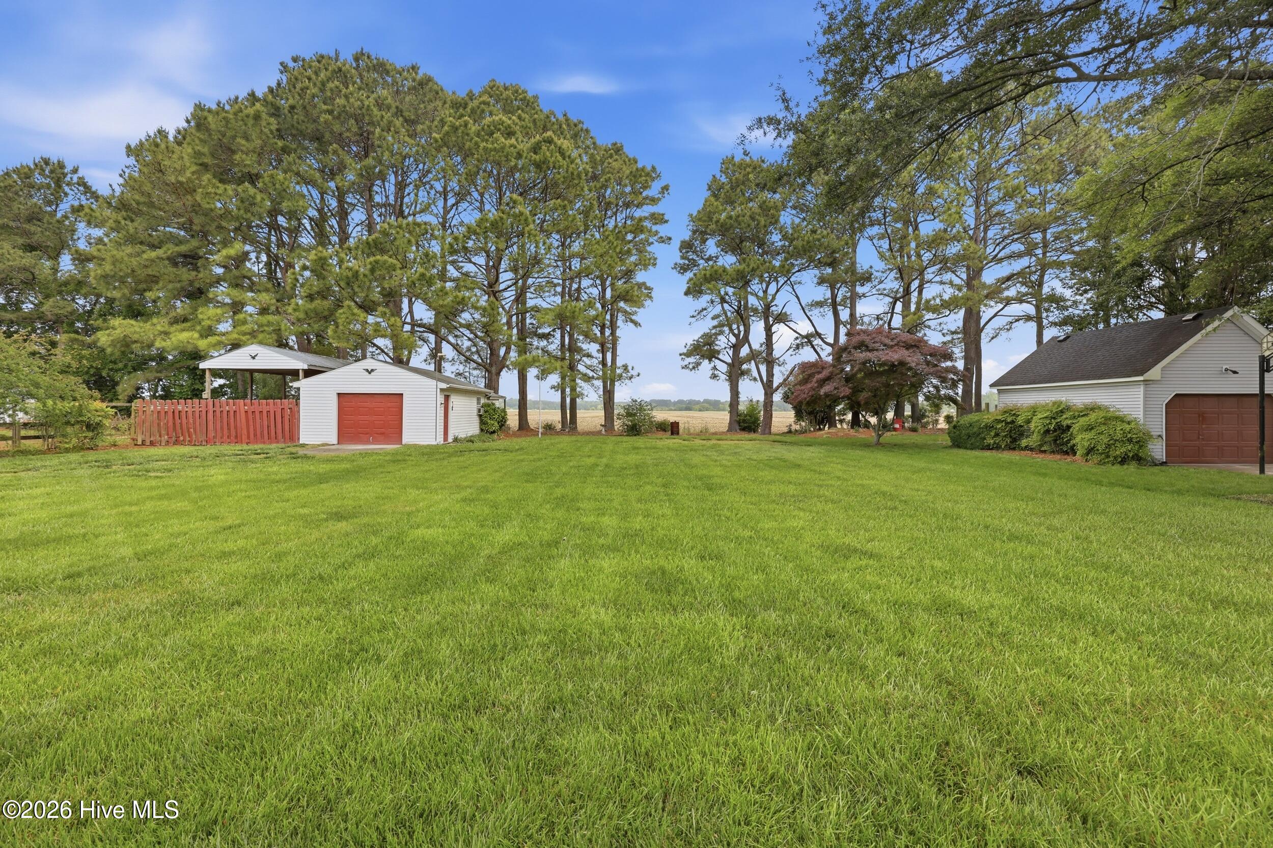 146 N Point Boulevard Property Photo 61
