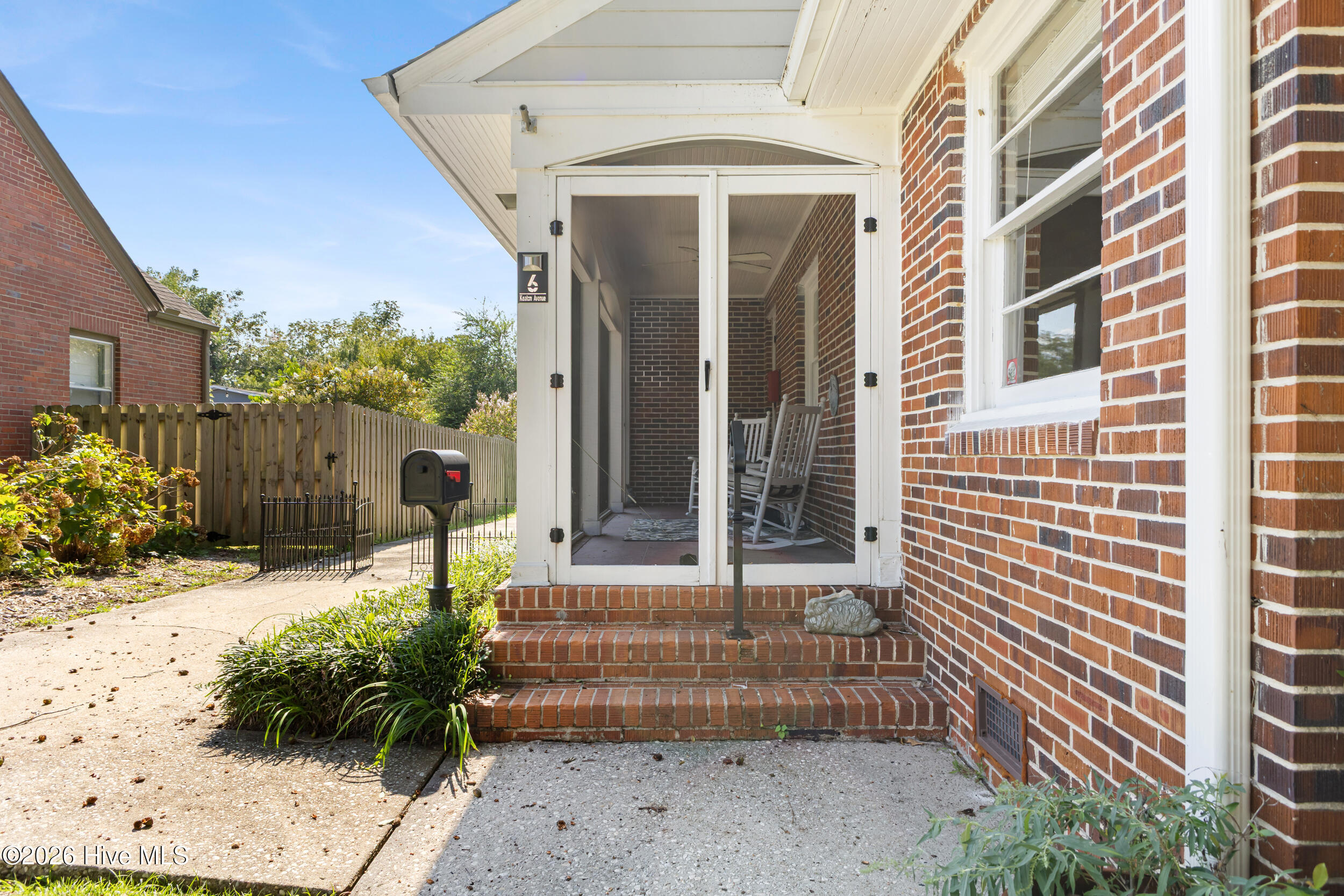 6 Keaton Avenue Property Photo 5