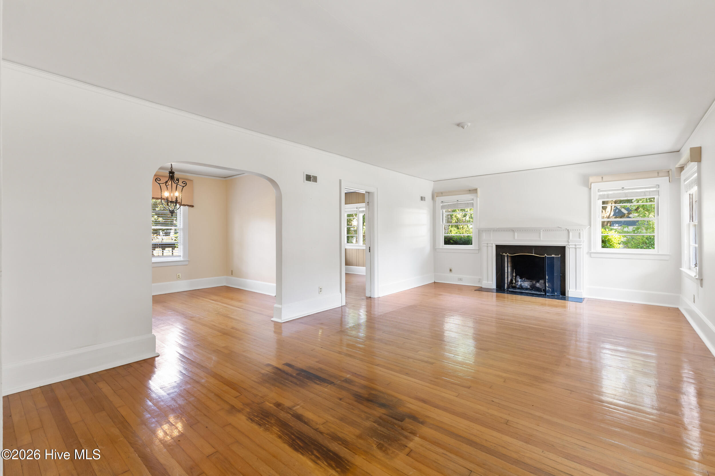 6 Keaton Avenue Property Photo 8