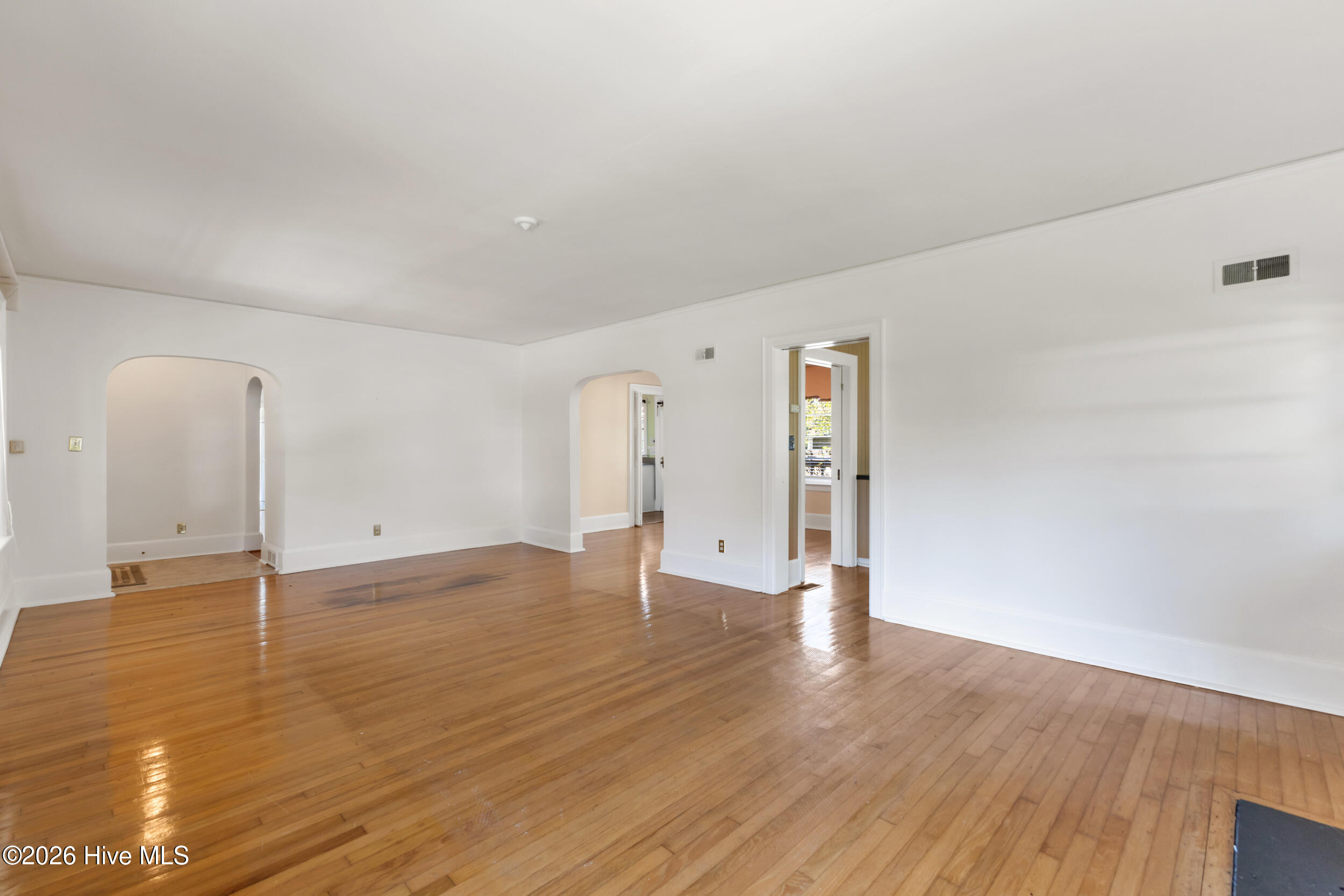 6 Keaton Avenue Property Photo 10