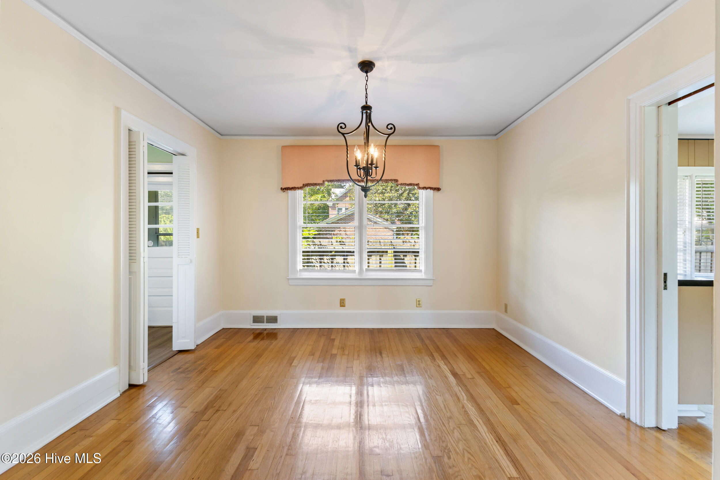 6 Keaton Avenue Property Photo 15