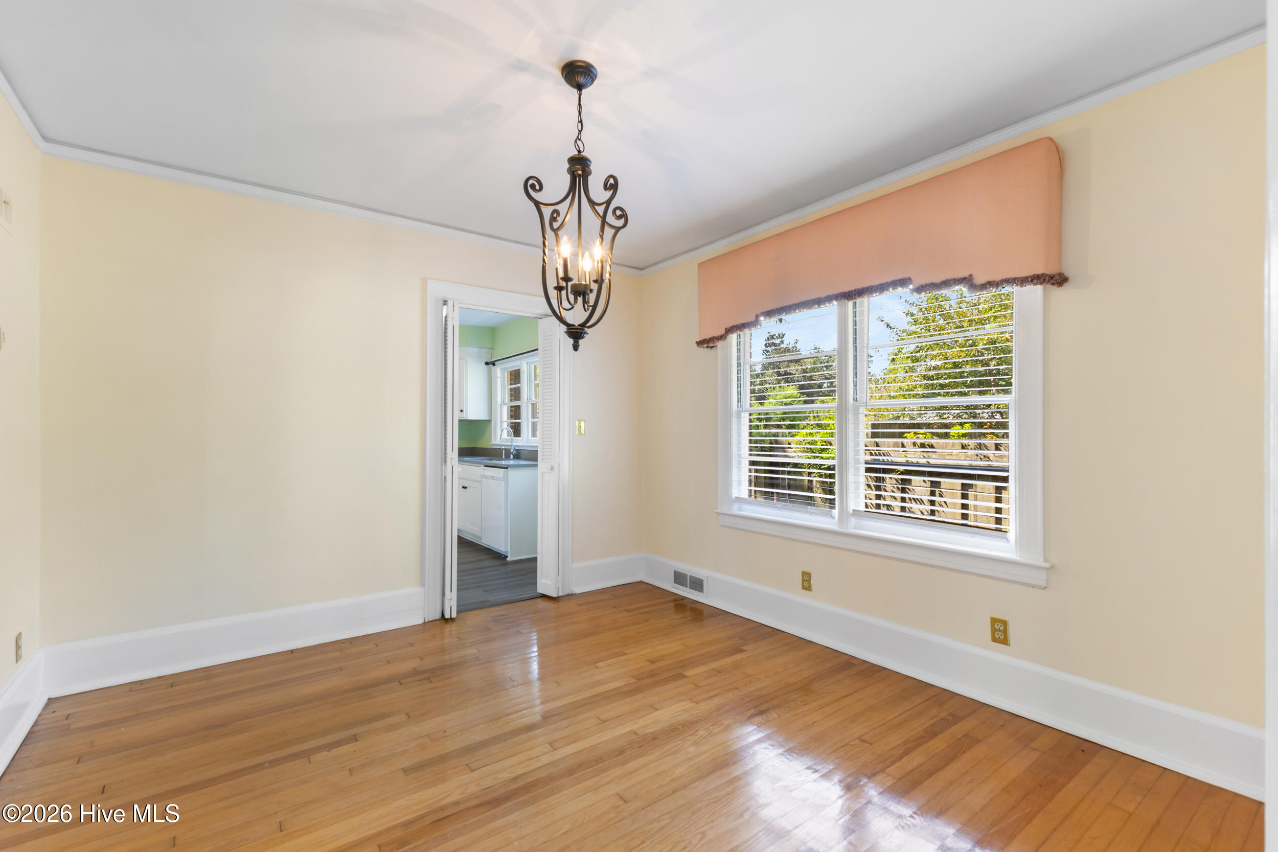 6 Keaton Avenue Property Photo 16