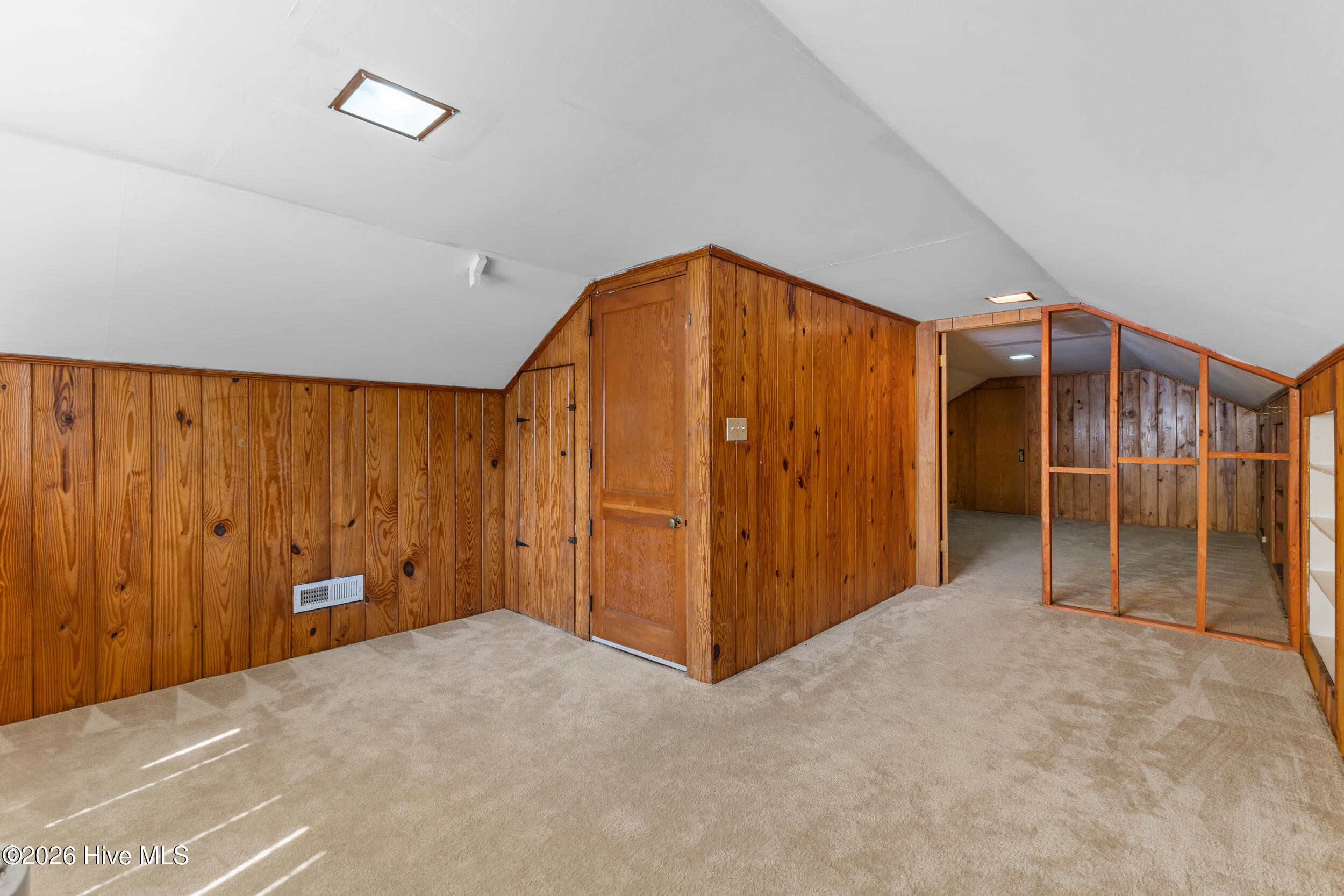 6 Keaton Avenue Property Photo 27