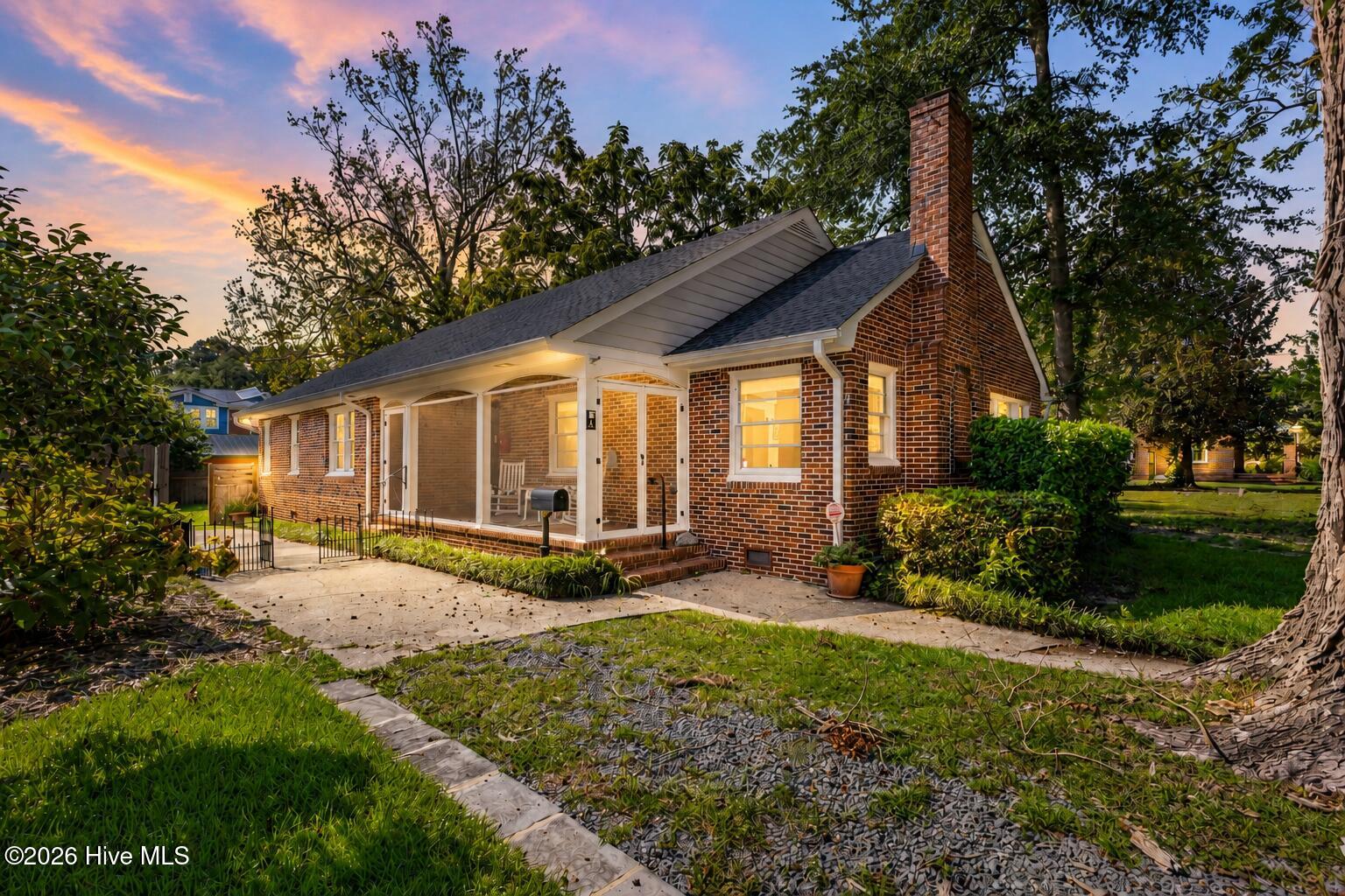6 Keaton Avenue Property Photo 32