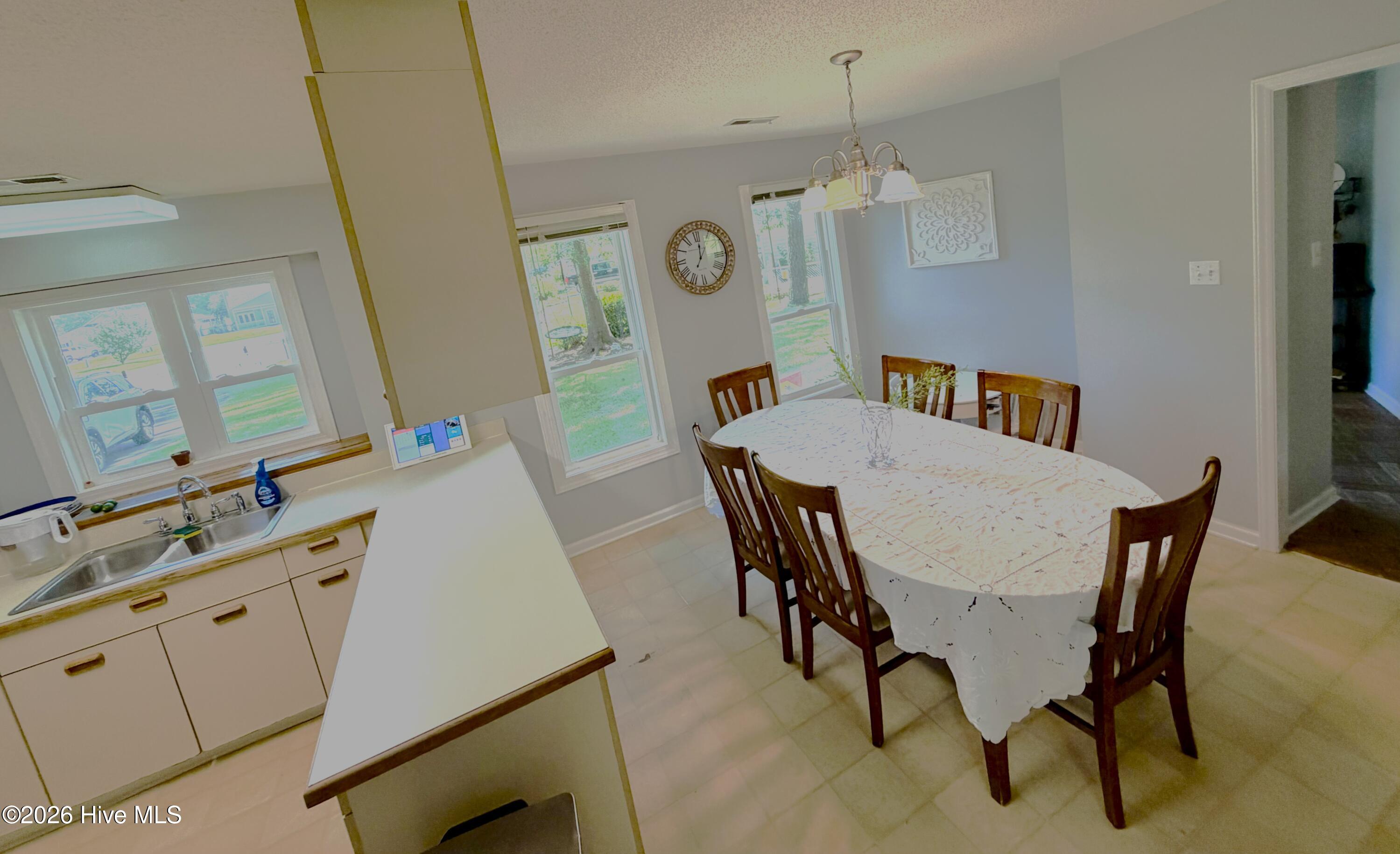105 Norman Court Property Photo 4