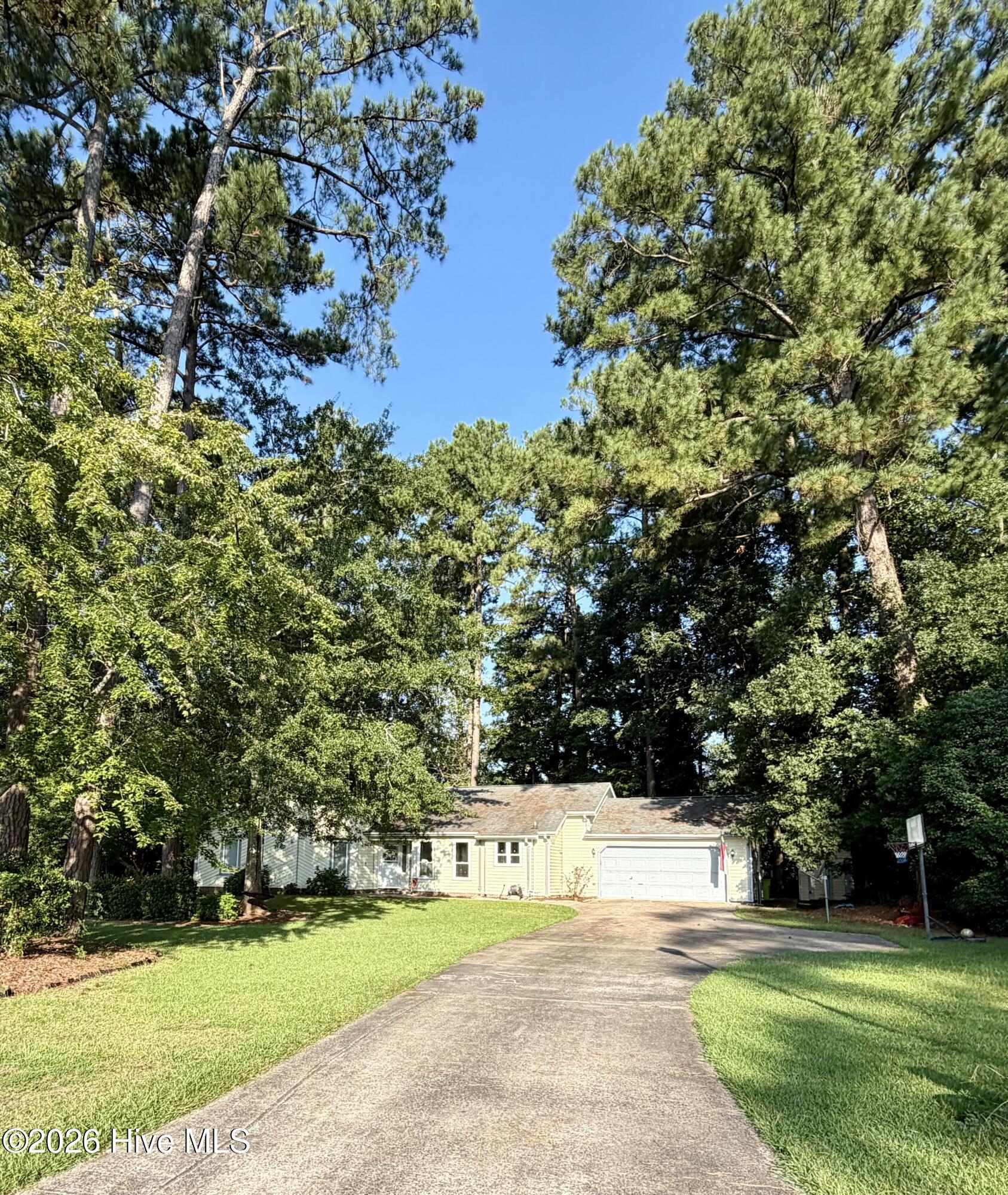 105 Norman Court Property Photo 8