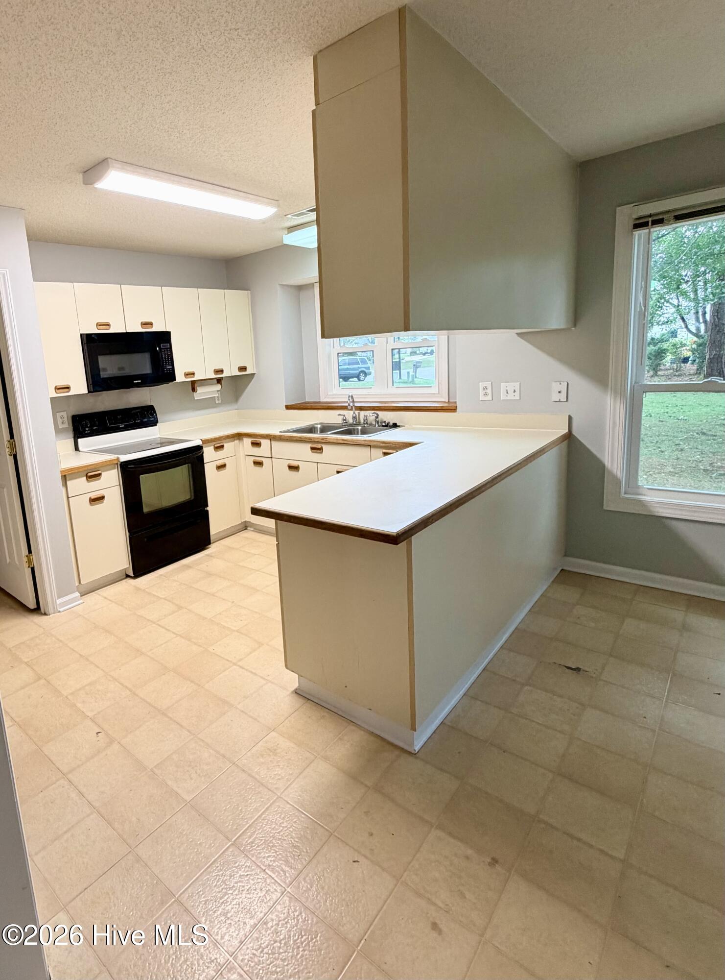 105 Norman Court Property Photo 13