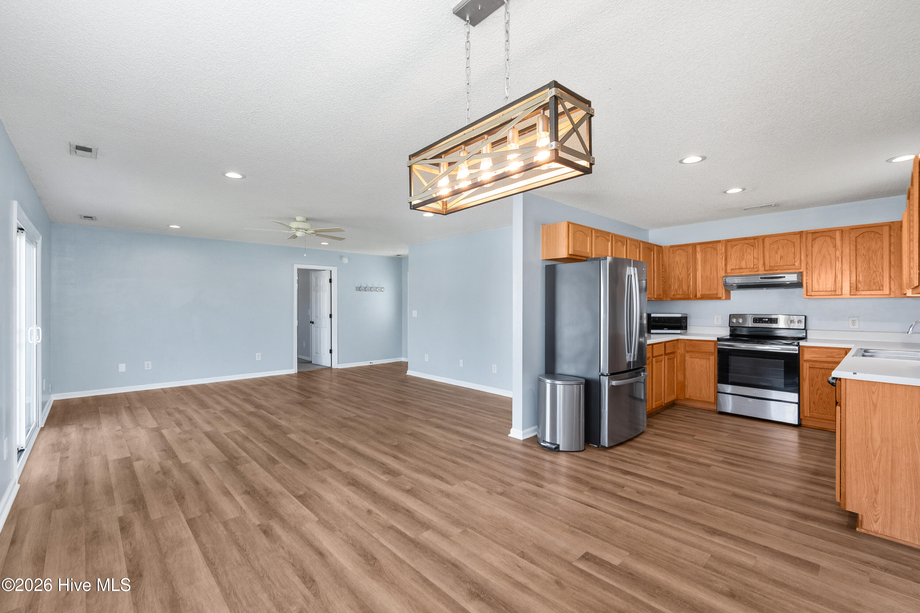 105 Raintree Run Property Photo 3