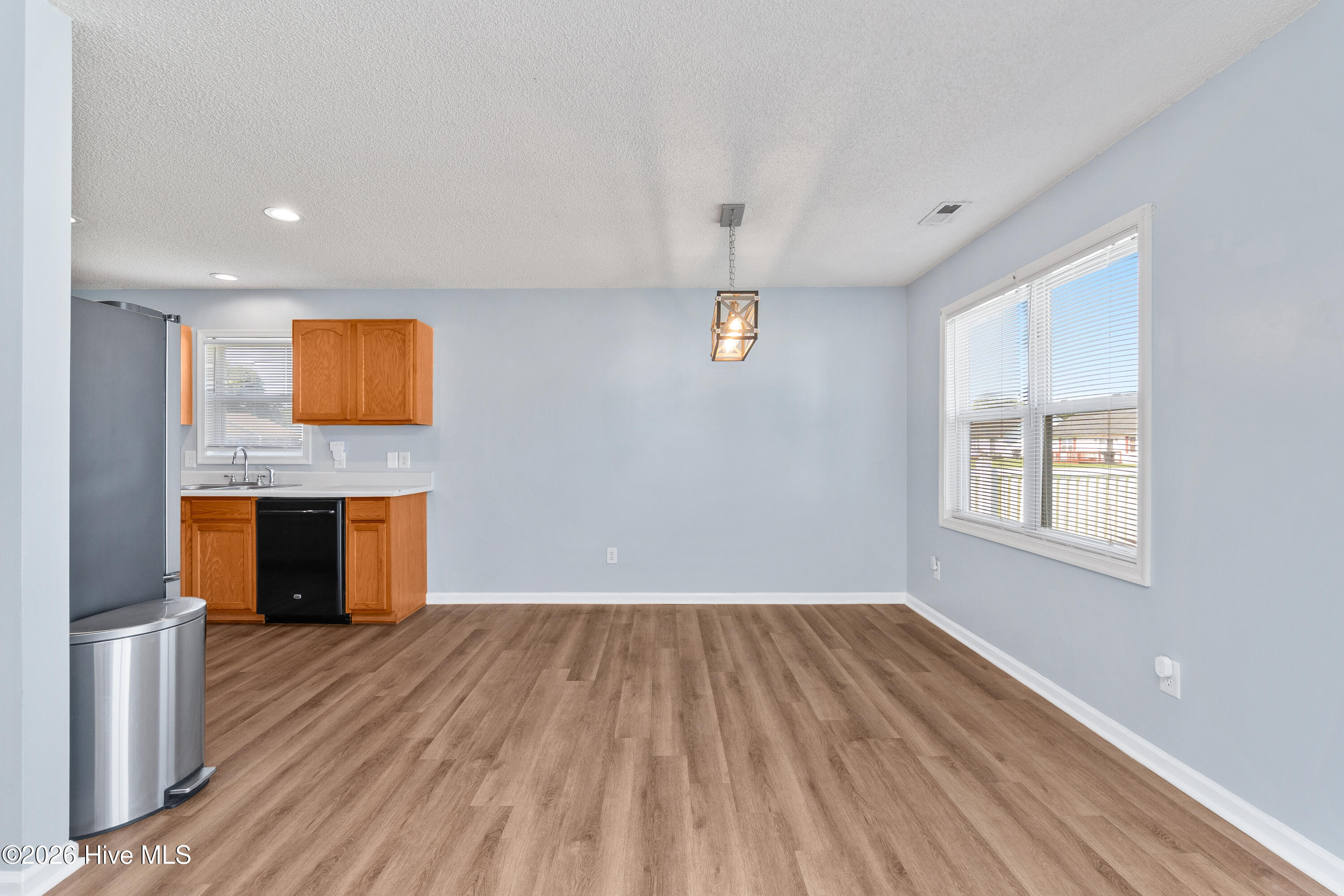 105 Raintree Run Property Photo 8