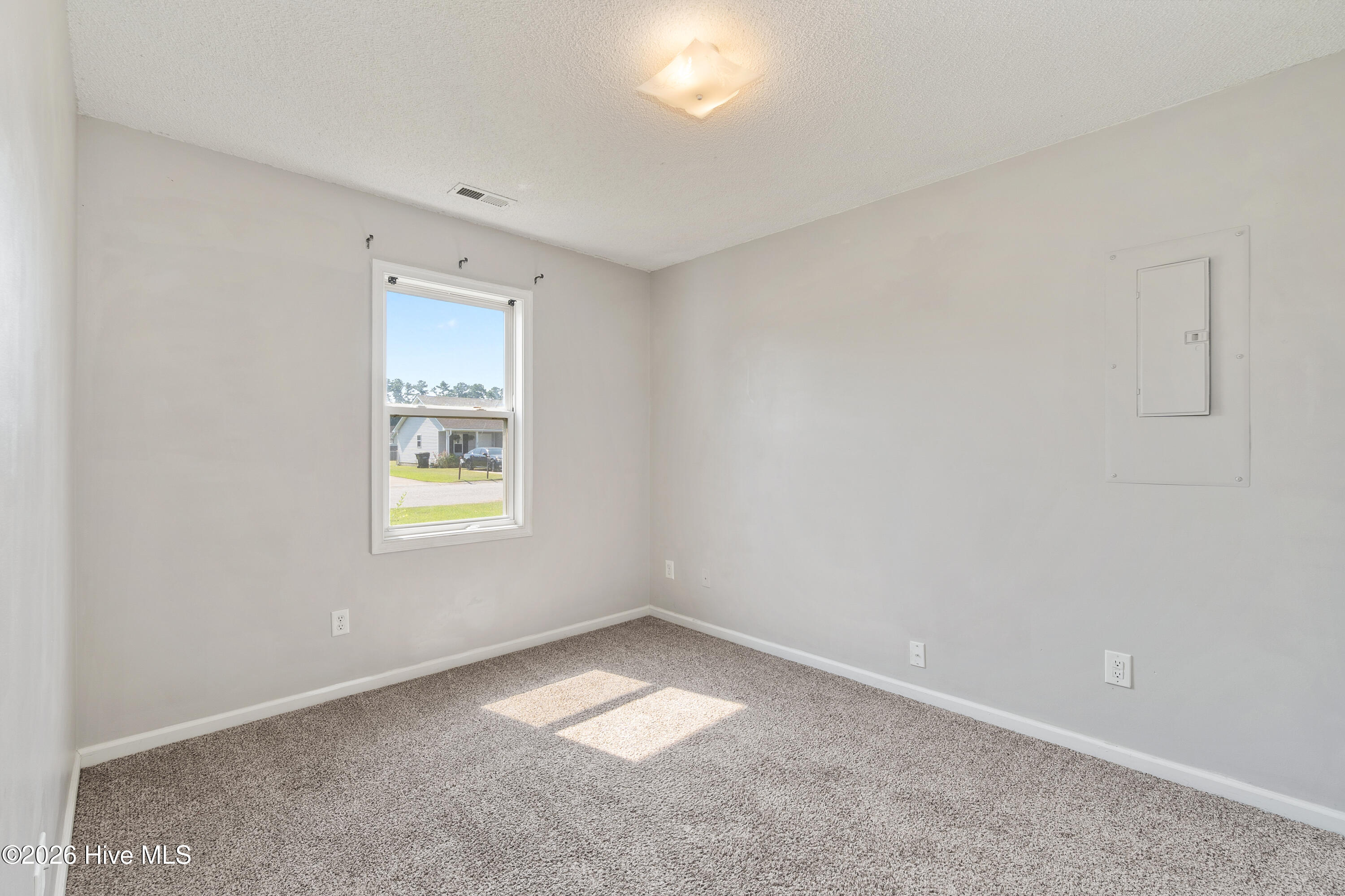 105 Raintree Run Property Photo 27