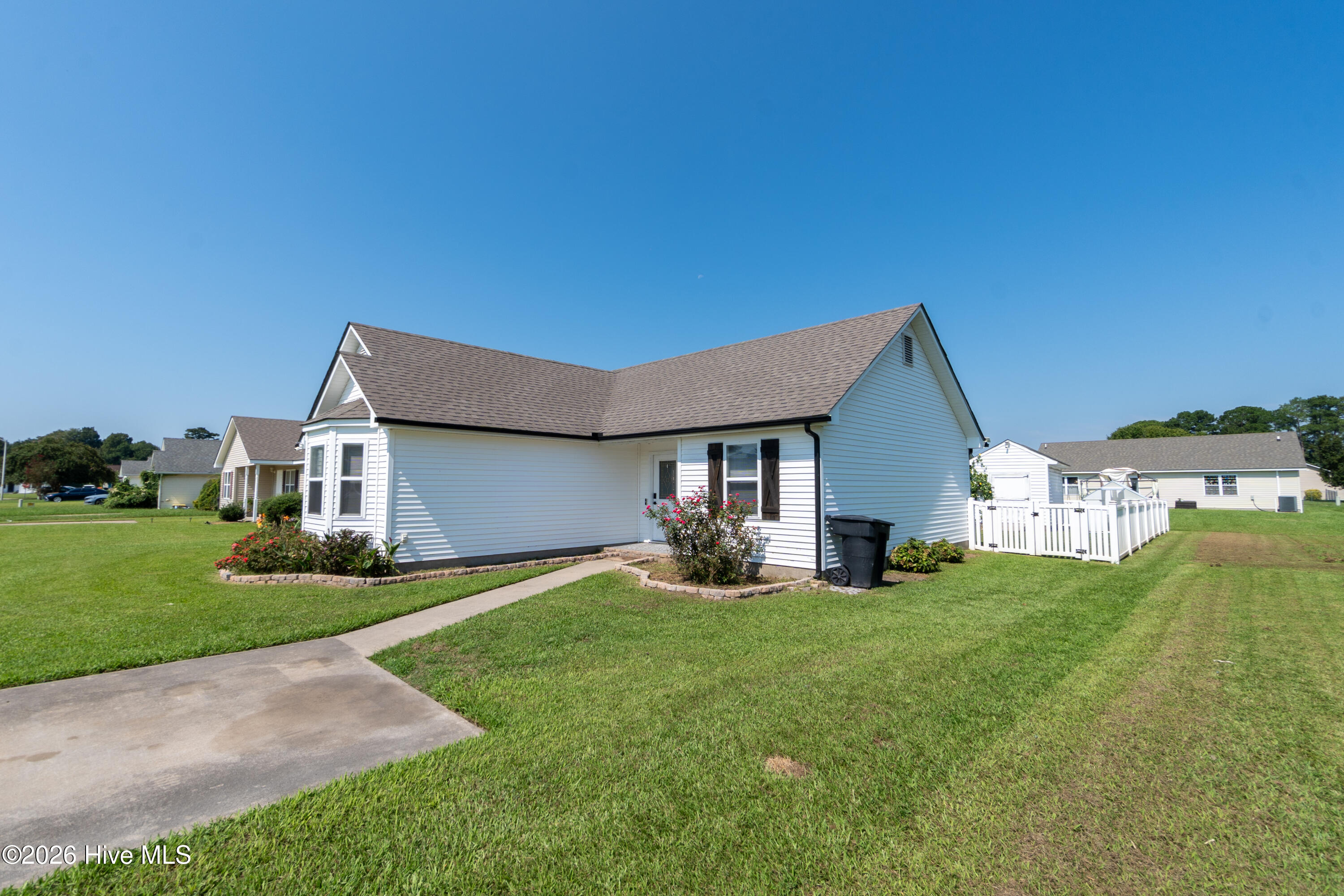 105 Raintree Run Property Photo 41
