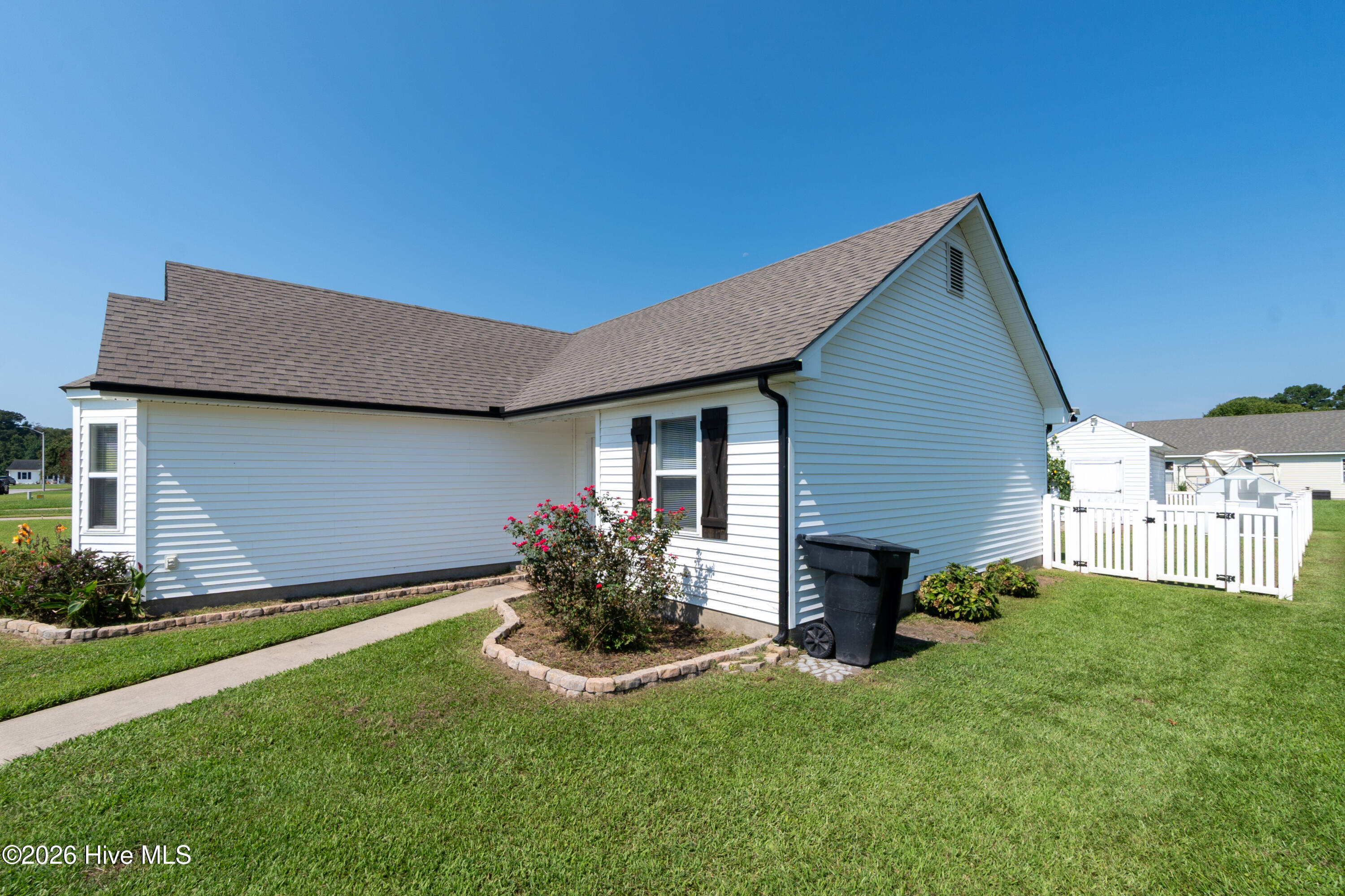105 Raintree Run Property Photo 42