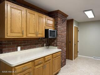 1649 Midland Road Property Photo 5