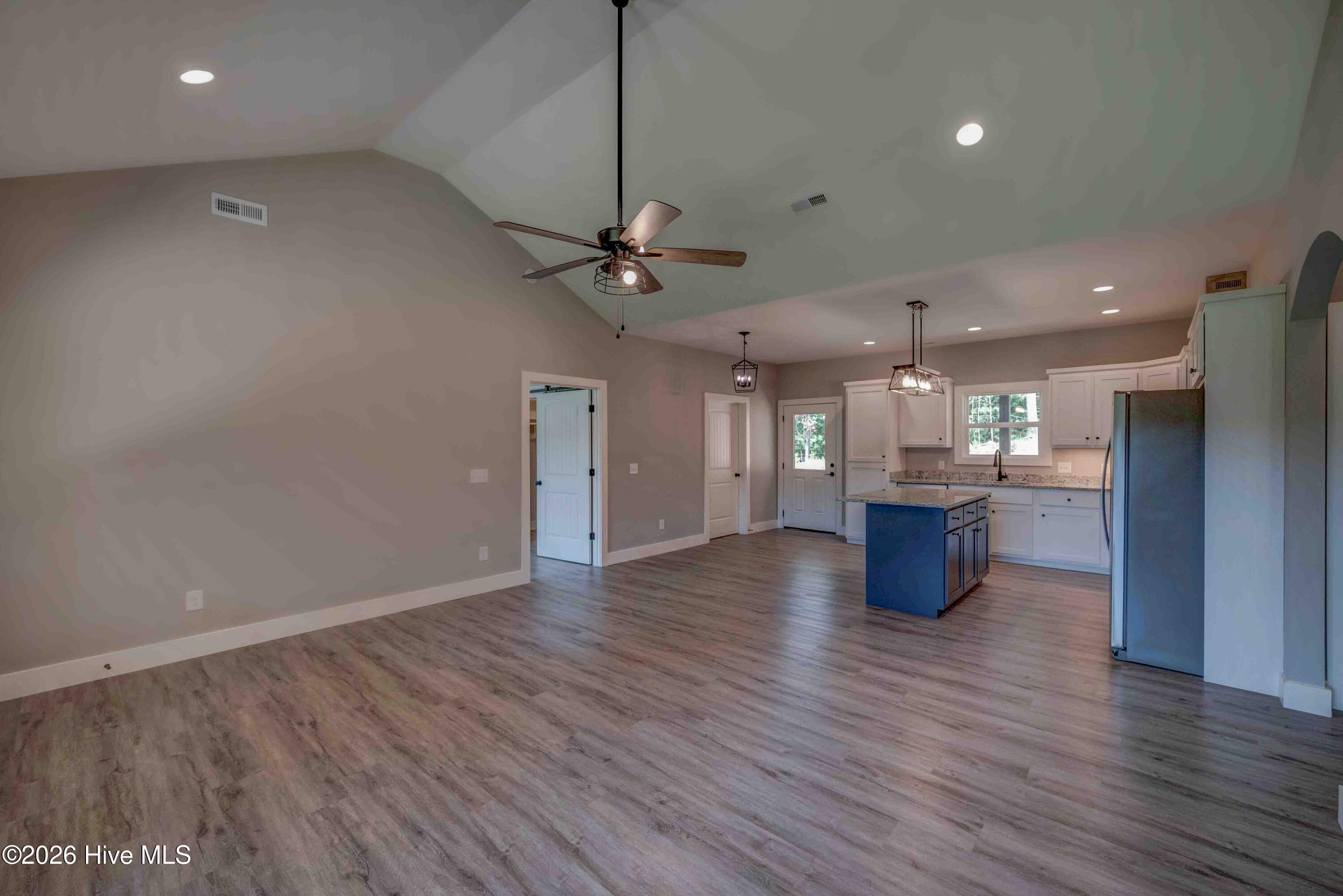 90 Paisley Pass Property Photo 6